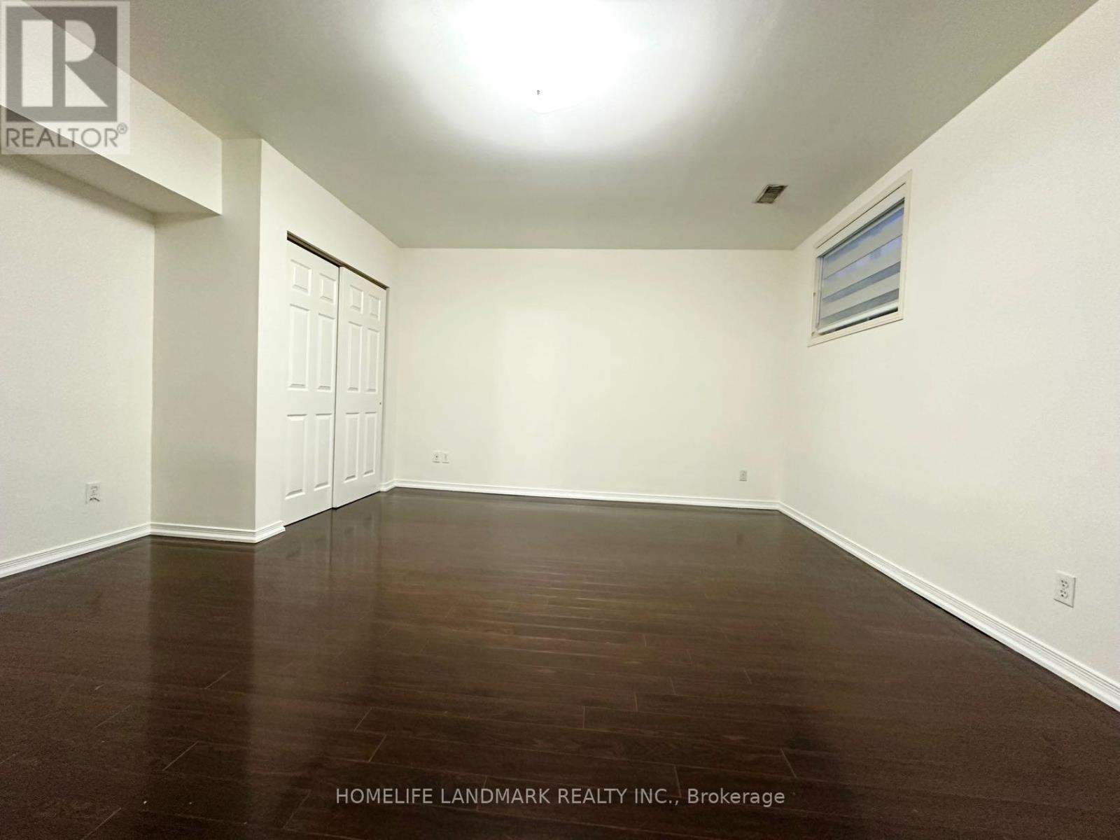 7 Killarney Road, Toronto, ON - Indoor Photo Showing Other Room