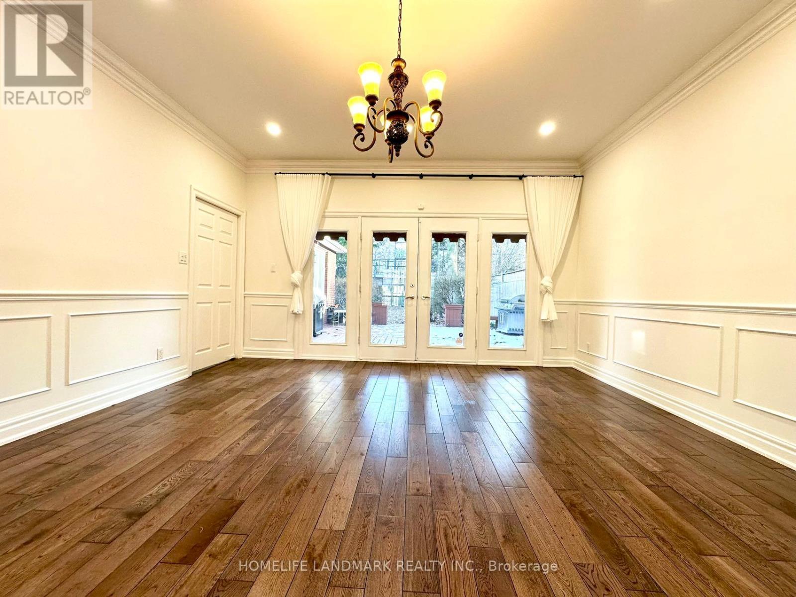 7 Killarney Road, Toronto, ON - Indoor Photo Showing Other Room