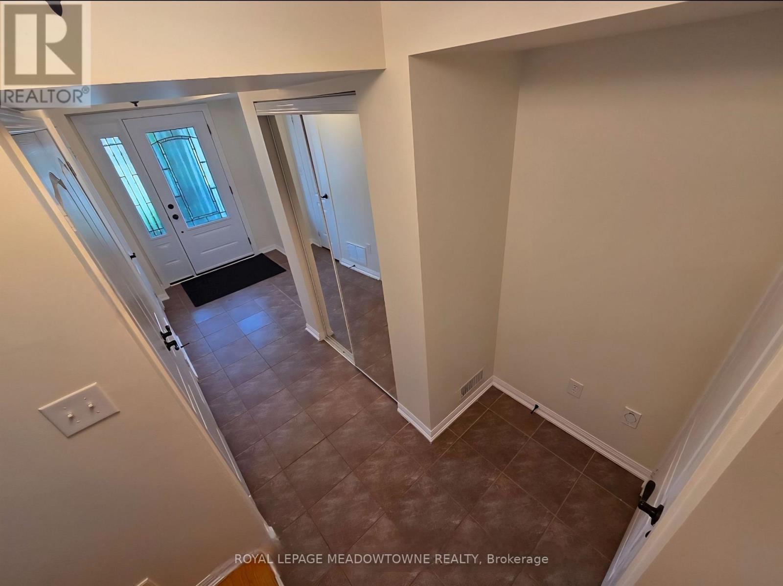 62 - 620 Ferguson Drive, Milton, ON - Indoor Photo Showing Other Room