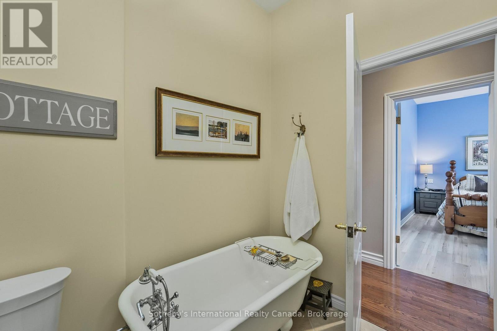 679 Sandy Bay Road, Tiny, ON - Indoor Photo Showing Other Room