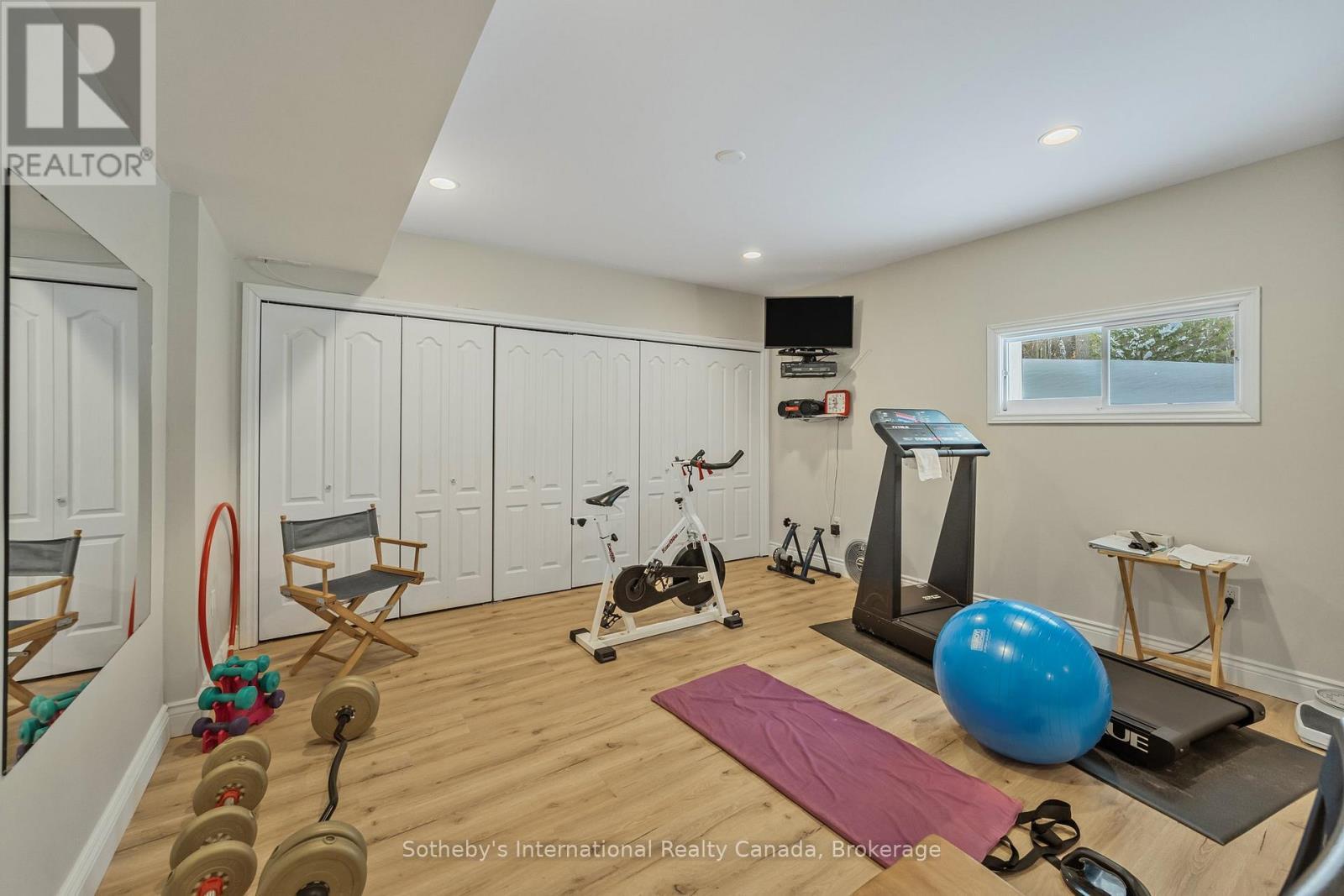 679 Sandy Bay Road, Tiny, ON - Indoor Photo Showing Gym Room
