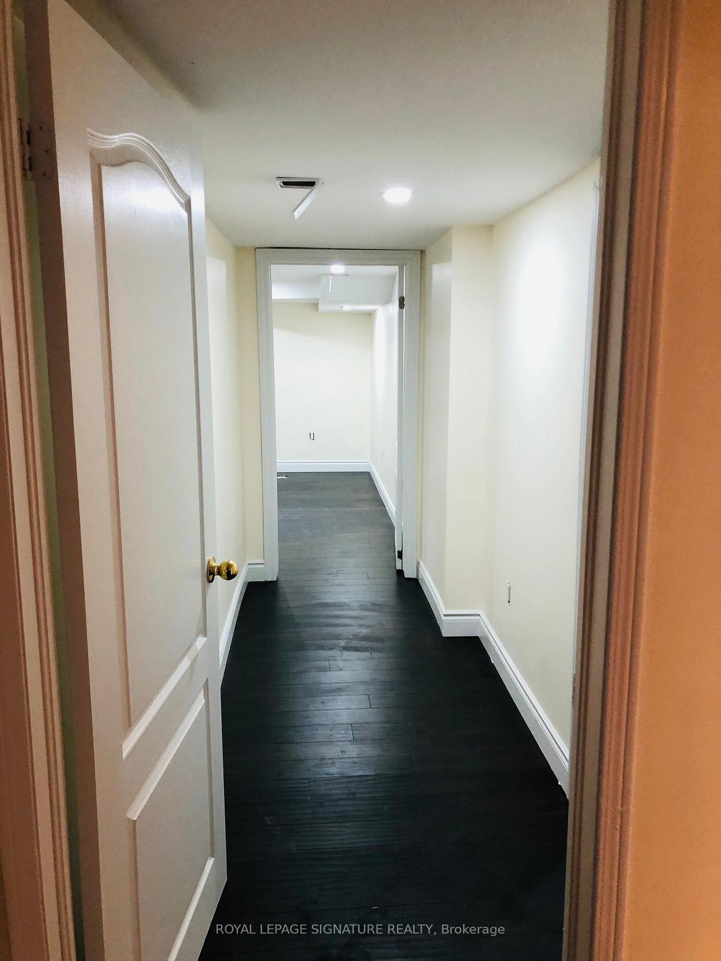 2-143 Crystal Glen Crescent, Brampton, ON - Indoor Photo Showing Other Room