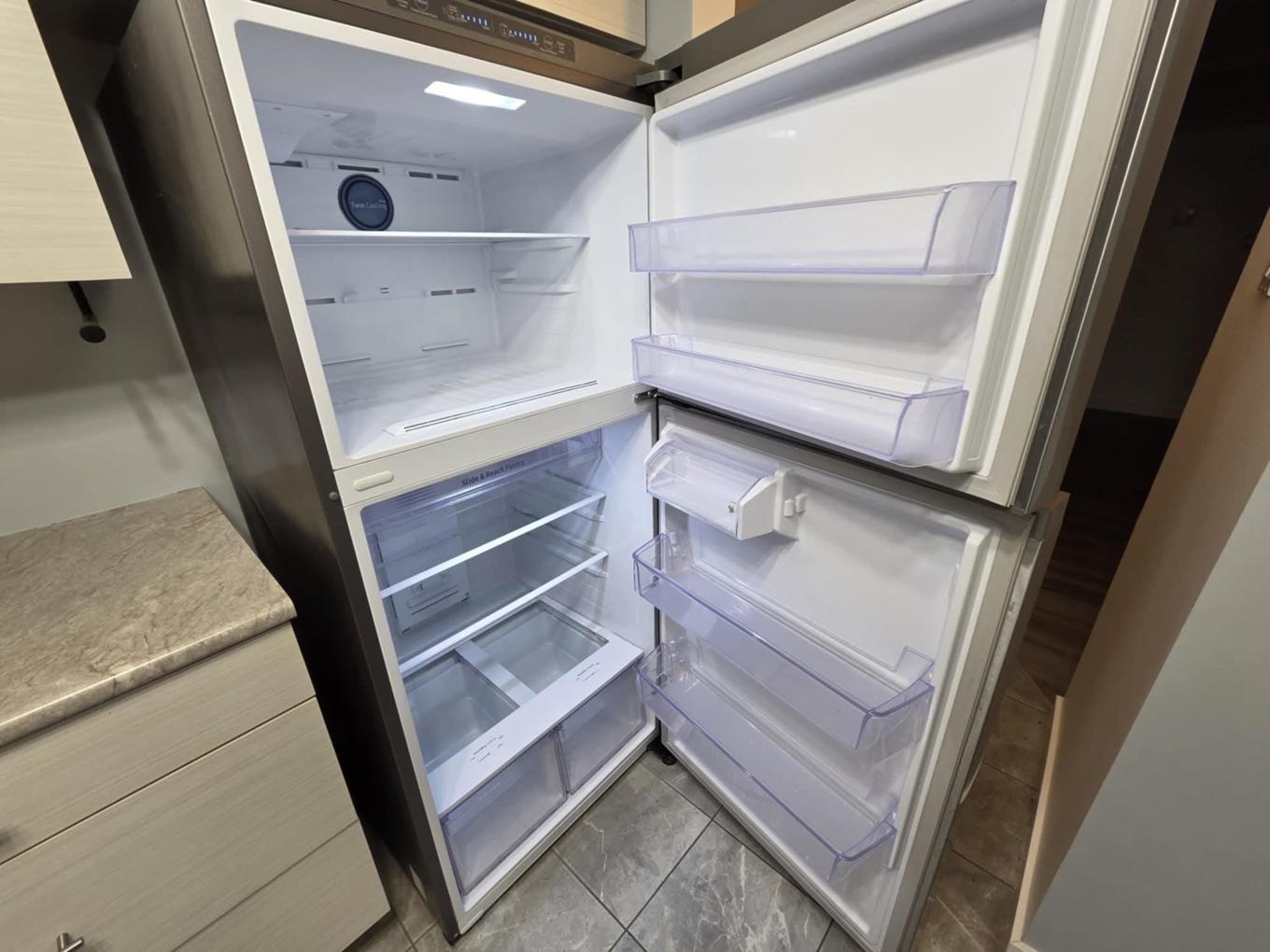 140 725 James Street S, Thunder Bay, ON - Indoor Photo Showing Other Room