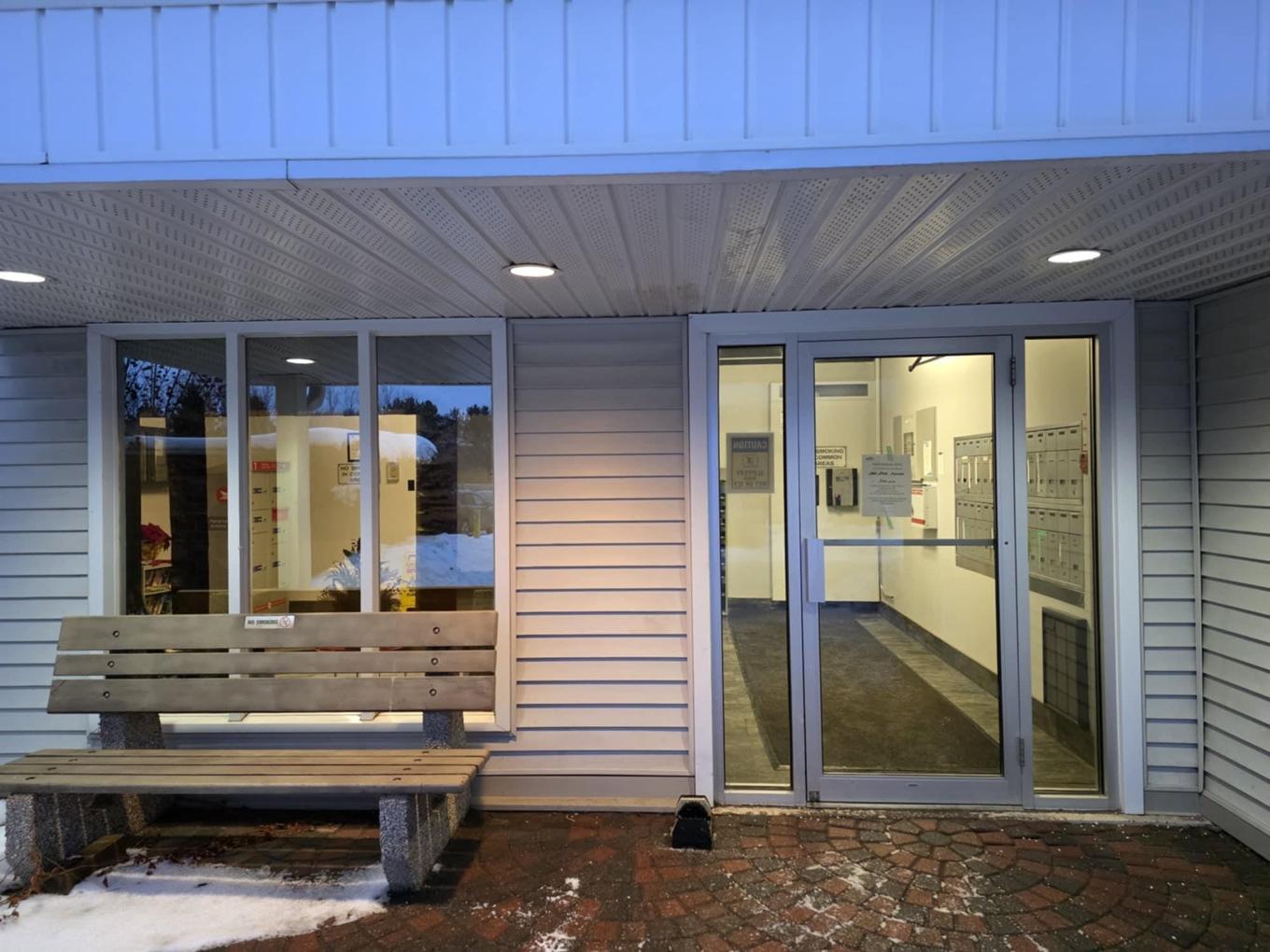 140 725 James Street S, Thunder Bay, ON - Outdoor With Exterior