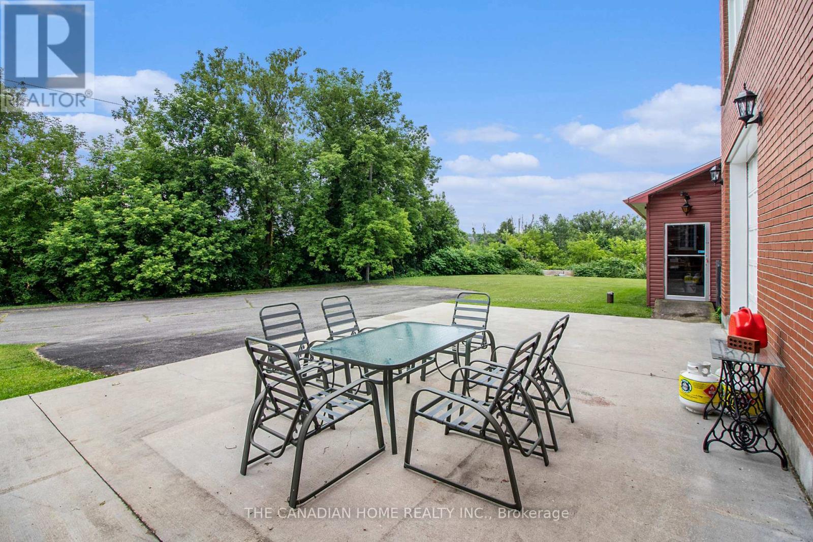 205 Water Street, Alfred And Plantagenet, ON - Outdoor