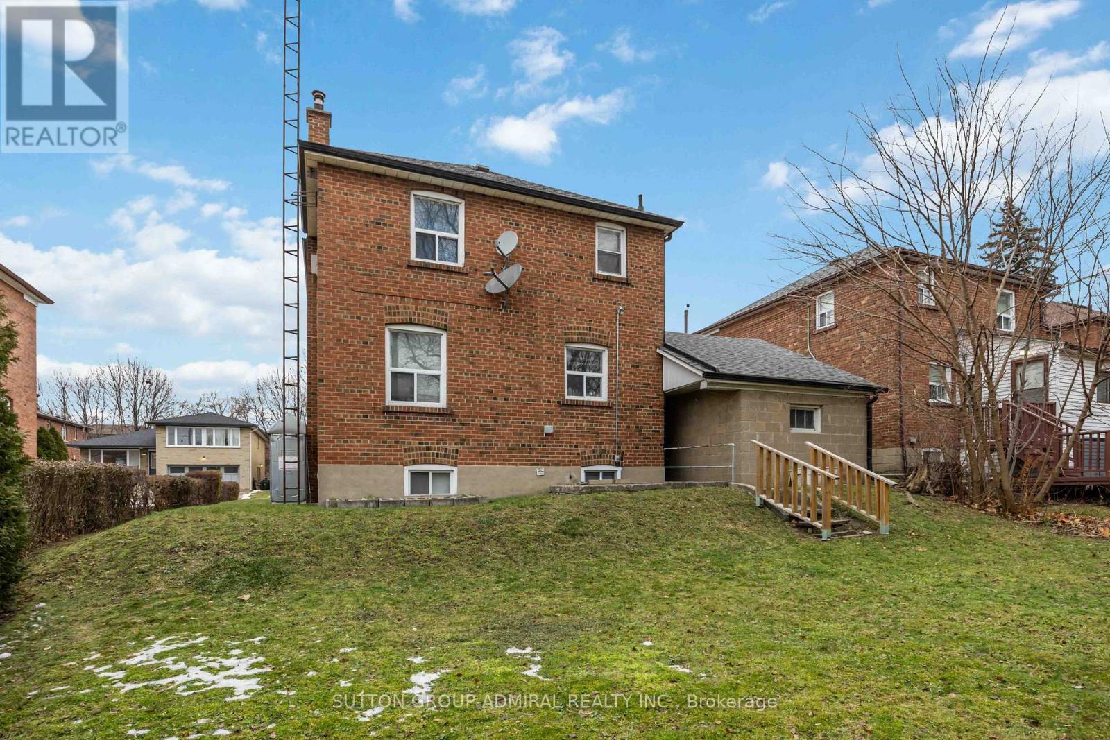 31 Dell Park Avenue, Toronto, ON - Outdoor With Exterior