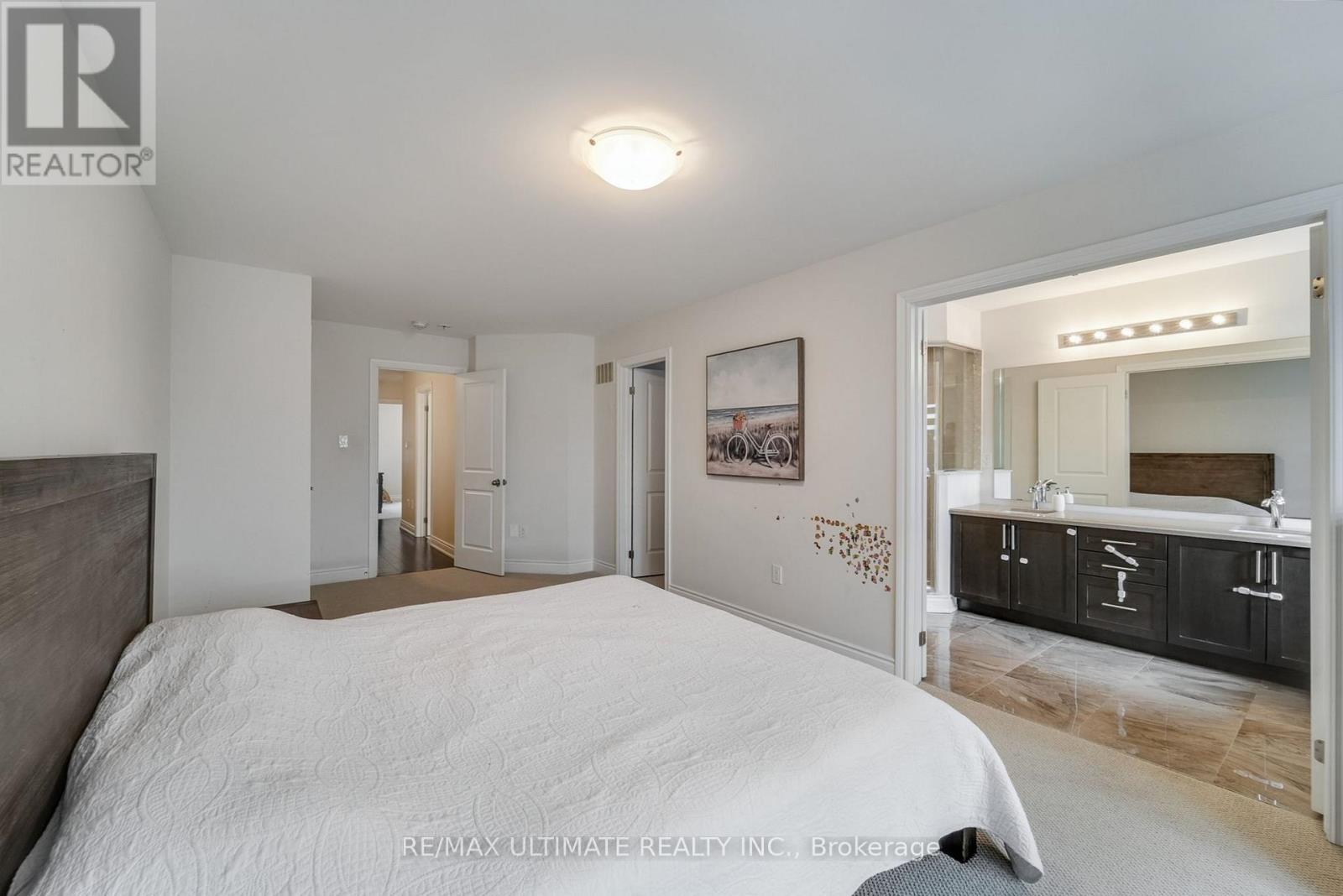 37 Zenith Avenue, Vaughan, ON - Indoor Photo Showing Bedroom