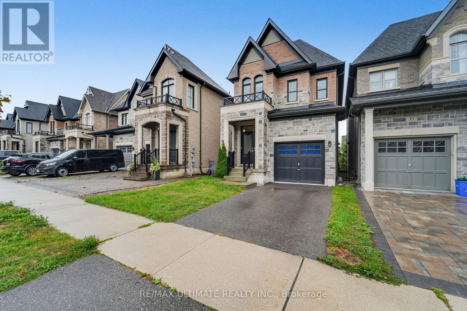 37 Zenith Avenue, Vaughan, ON - Outdoor With Facade