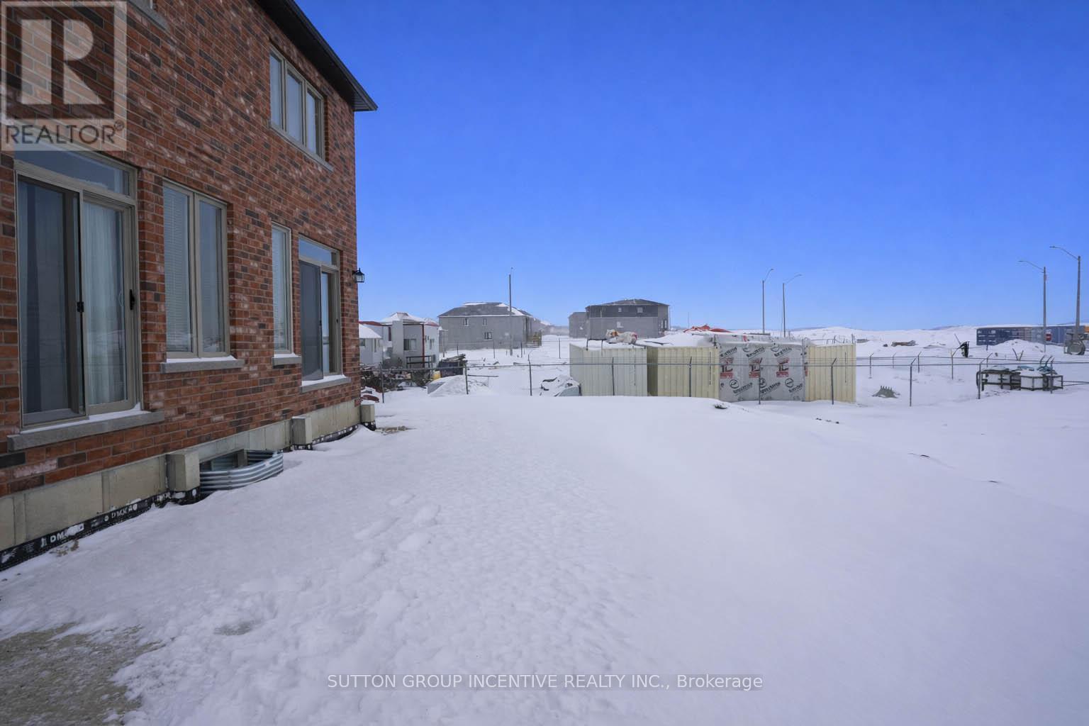 1 - 3 Ranch Terrace, Barrie, ON - Outdoor