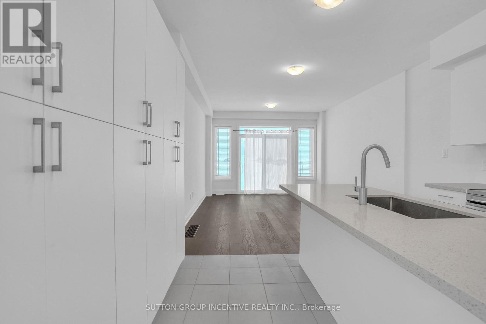 1 - 3 Ranch Terrace, Barrie, ON - Indoor