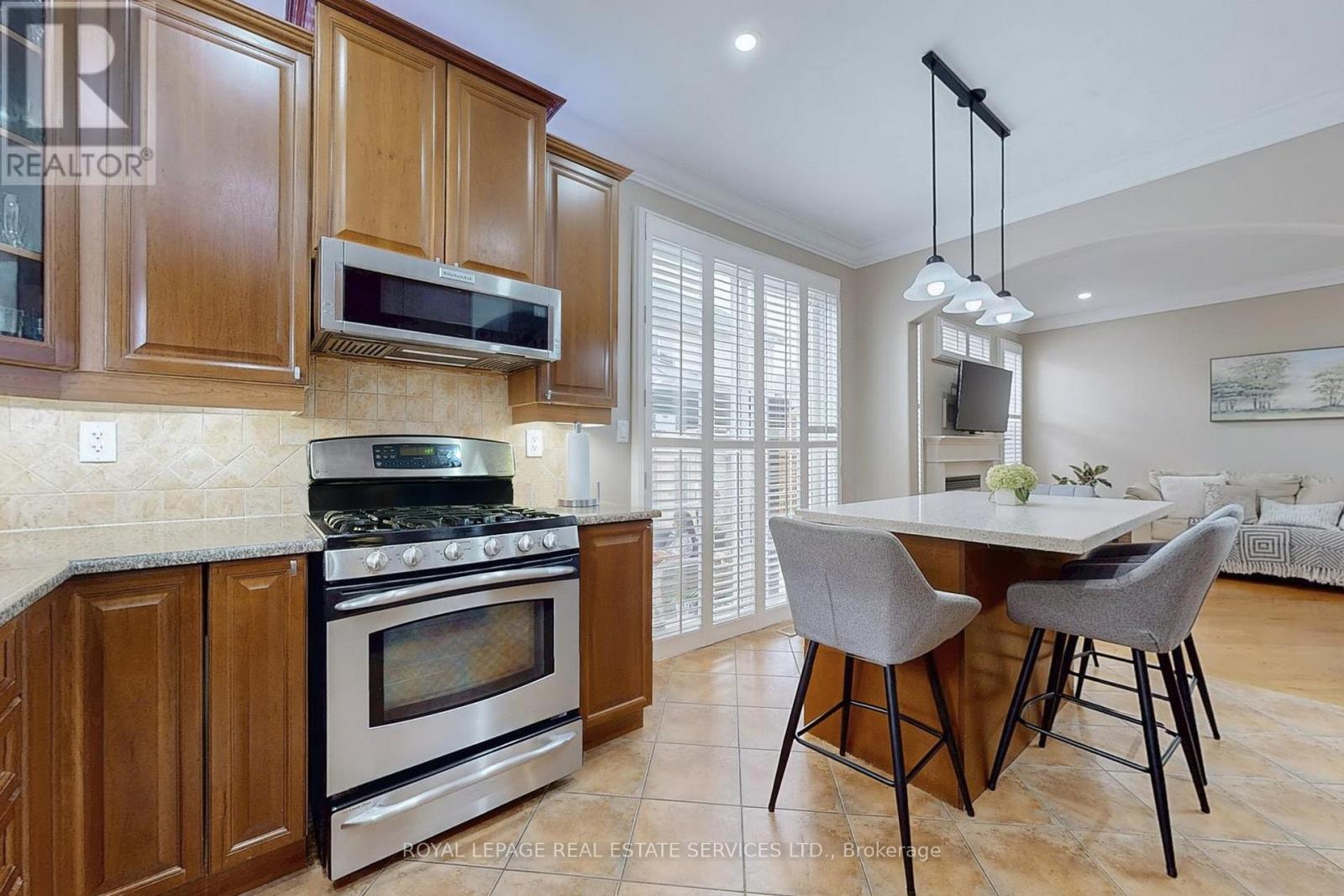 659 Hood Terrace, Milton, ON - Indoor