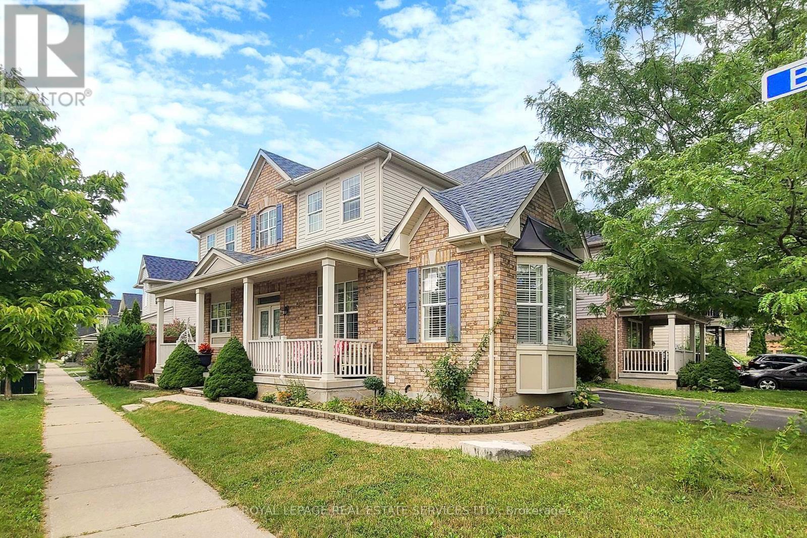 659 Hood Terrace, Milton, ON - Outdoor With Deck Patio Veranda With Facade