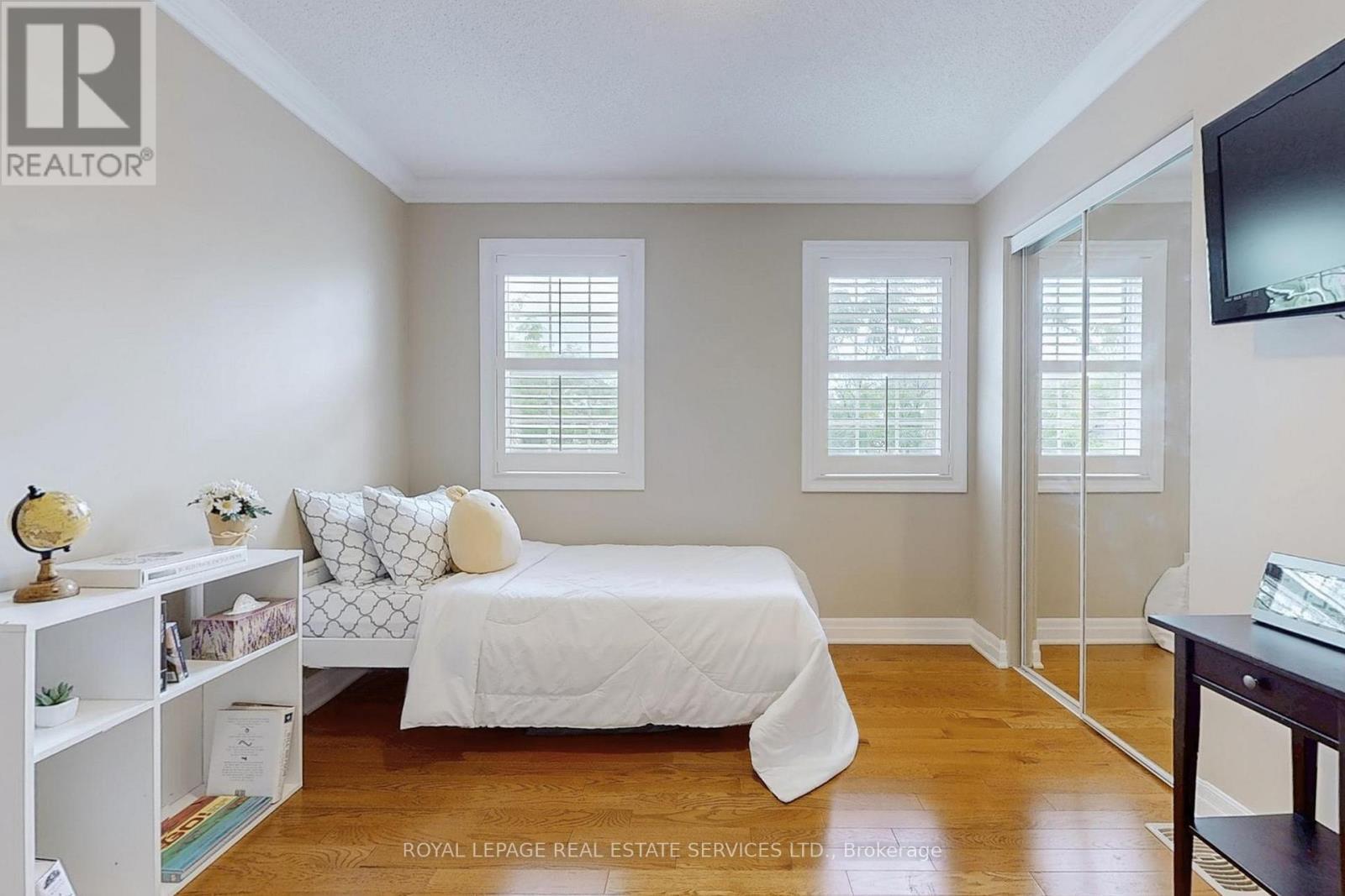 659 Hood Terrace, Milton, ON - Indoor Photo Showing Bedroom