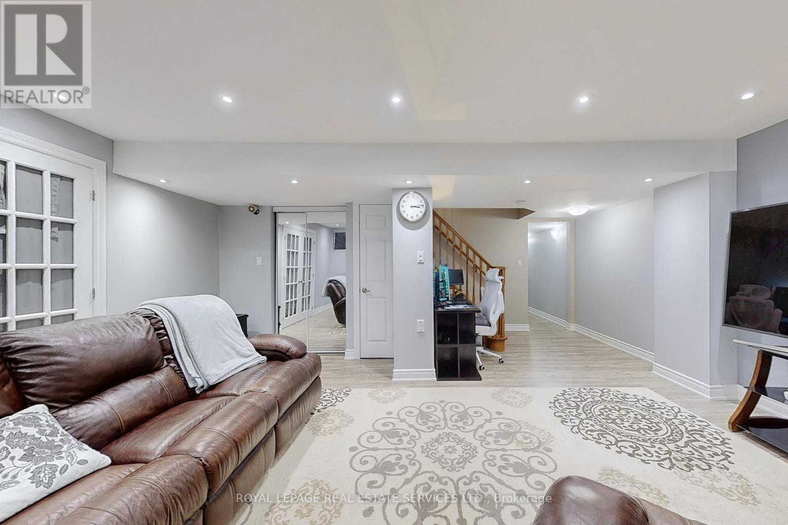 659 Hood Terrace, Milton, ON - Indoor