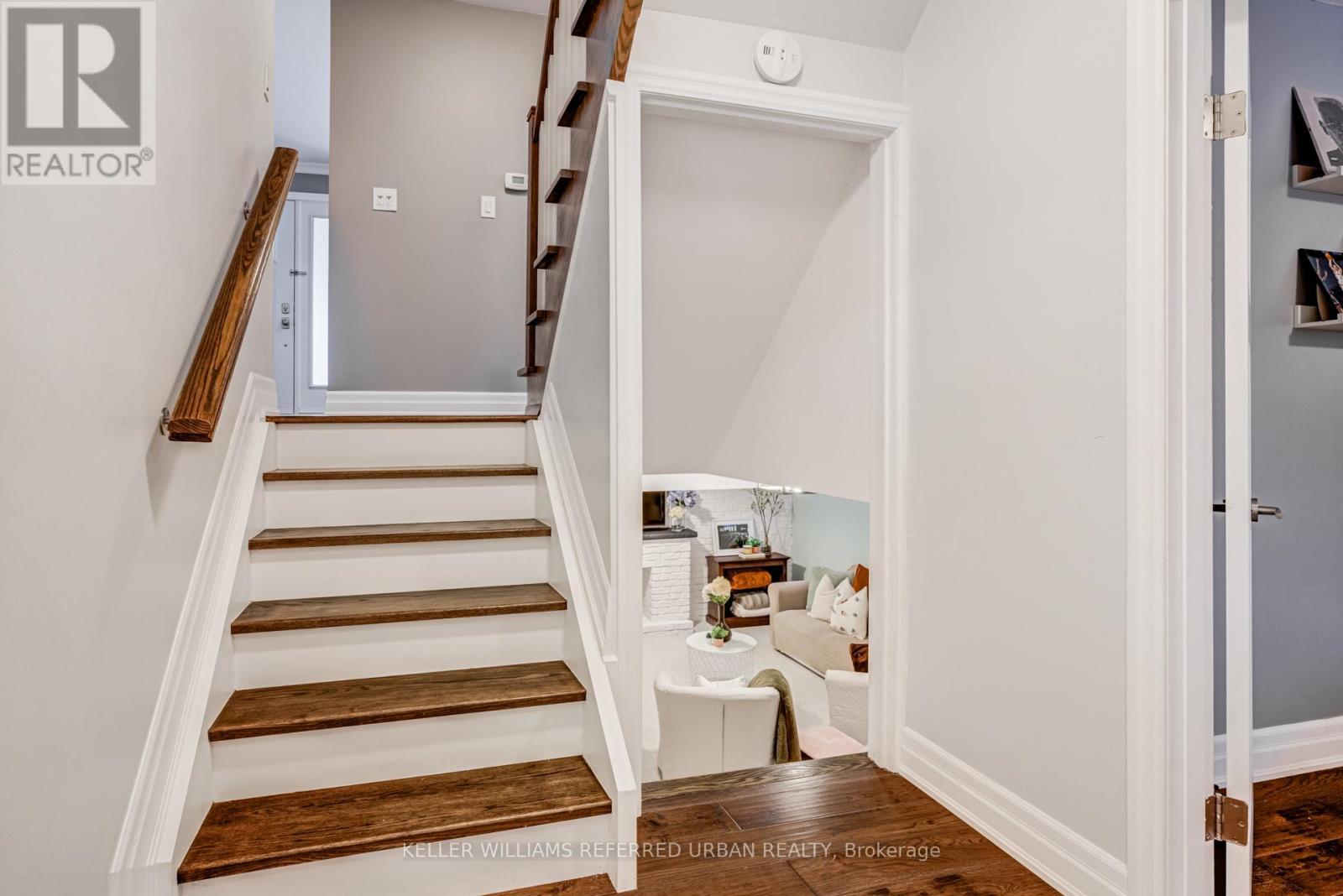 126 Beaver Bend Crescent, Toronto, ON - Indoor Photo Showing Other Room