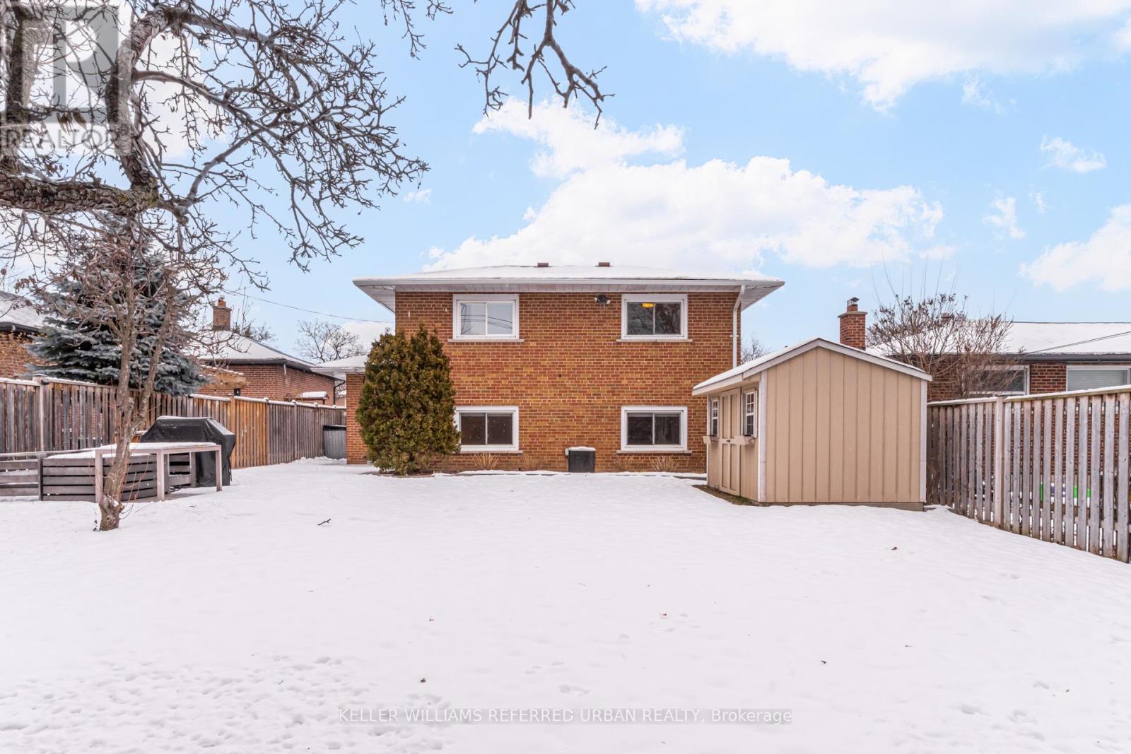 126 Beaver Bend Crescent, Toronto, ON - Outdoor