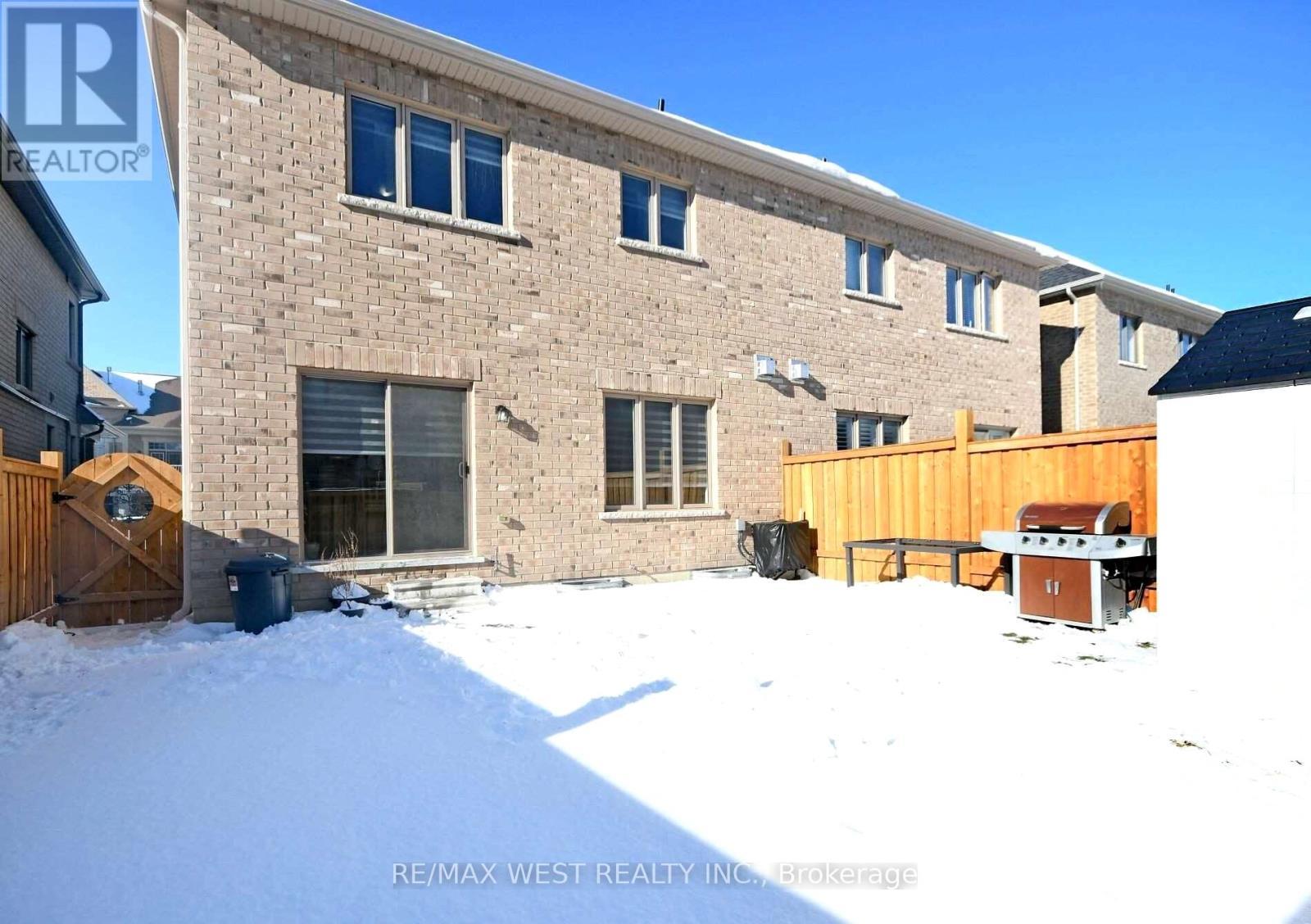 2Nd+Main - 25 Faders Drive, Brampton, ON - Outdoor With Exterior