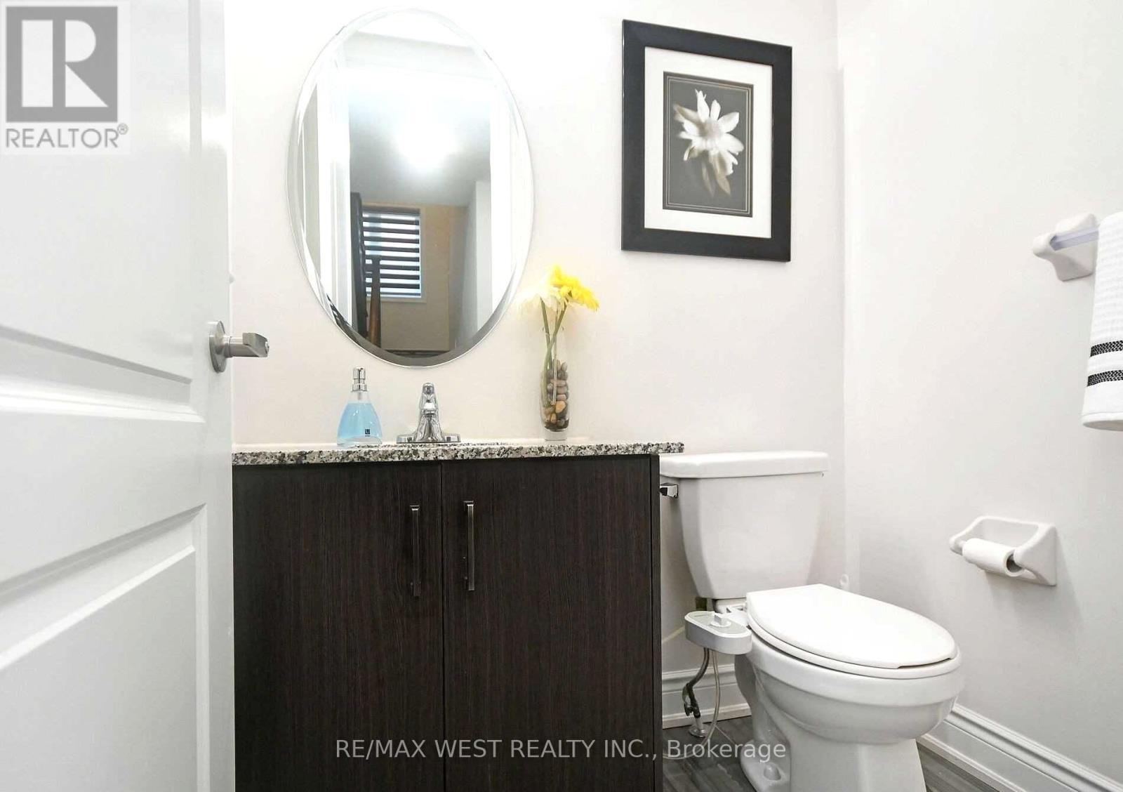 2Nd+Main - 25 Faders Drive, Brampton, ON - Indoor Photo Showing Bathroom