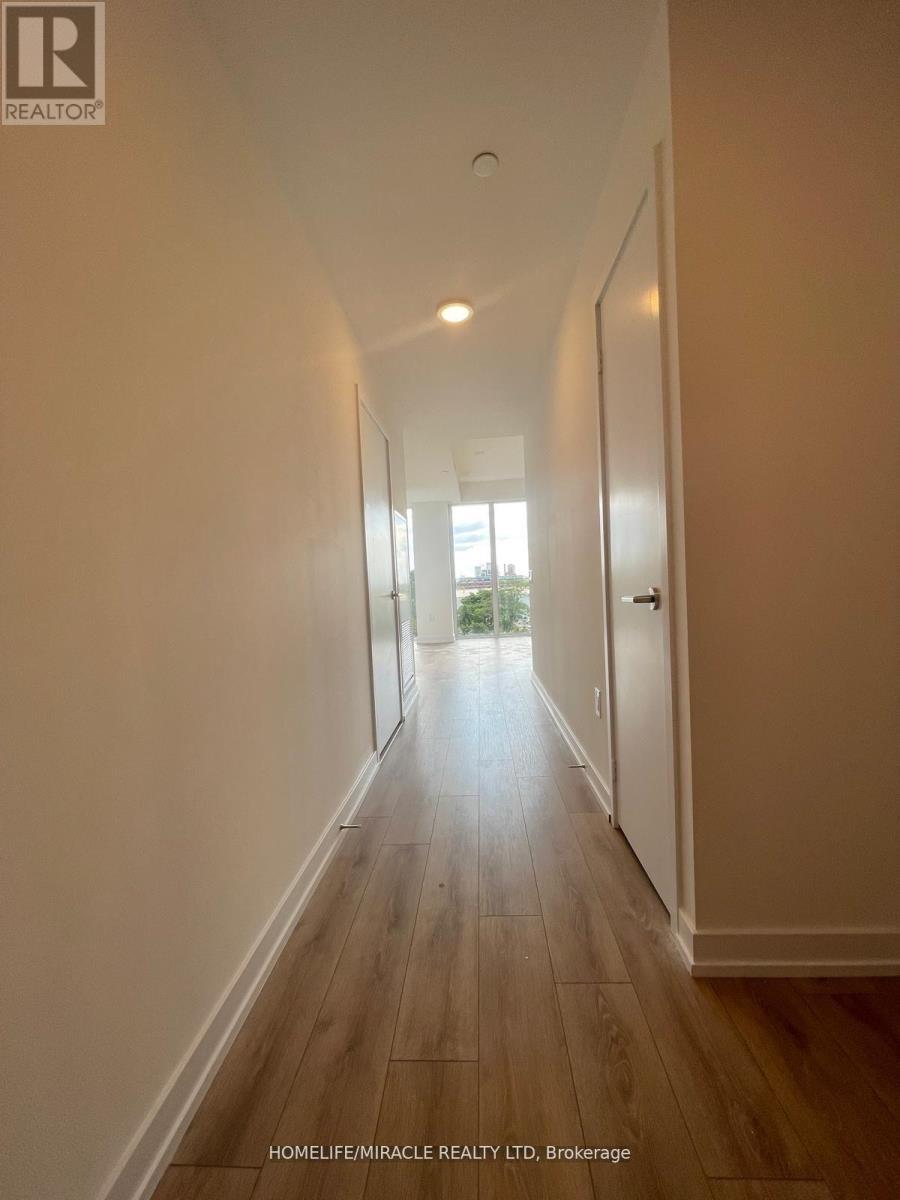 505 - 500 Dupont Street, Toronto, ON - Indoor Photo Showing Other Room