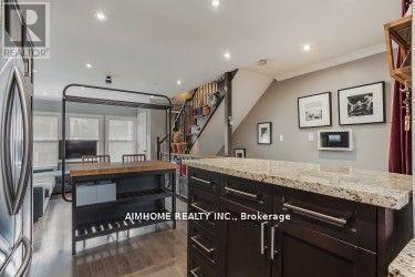 Th#2 - 360 R Dundas Street E, Toronto, ON - Indoor