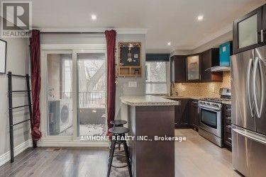 Th#2 - 360 R Dundas Street E, Toronto, ON - Indoor Photo Showing Kitchen With Stainless Steel Kitchen With Upgraded Kitchen