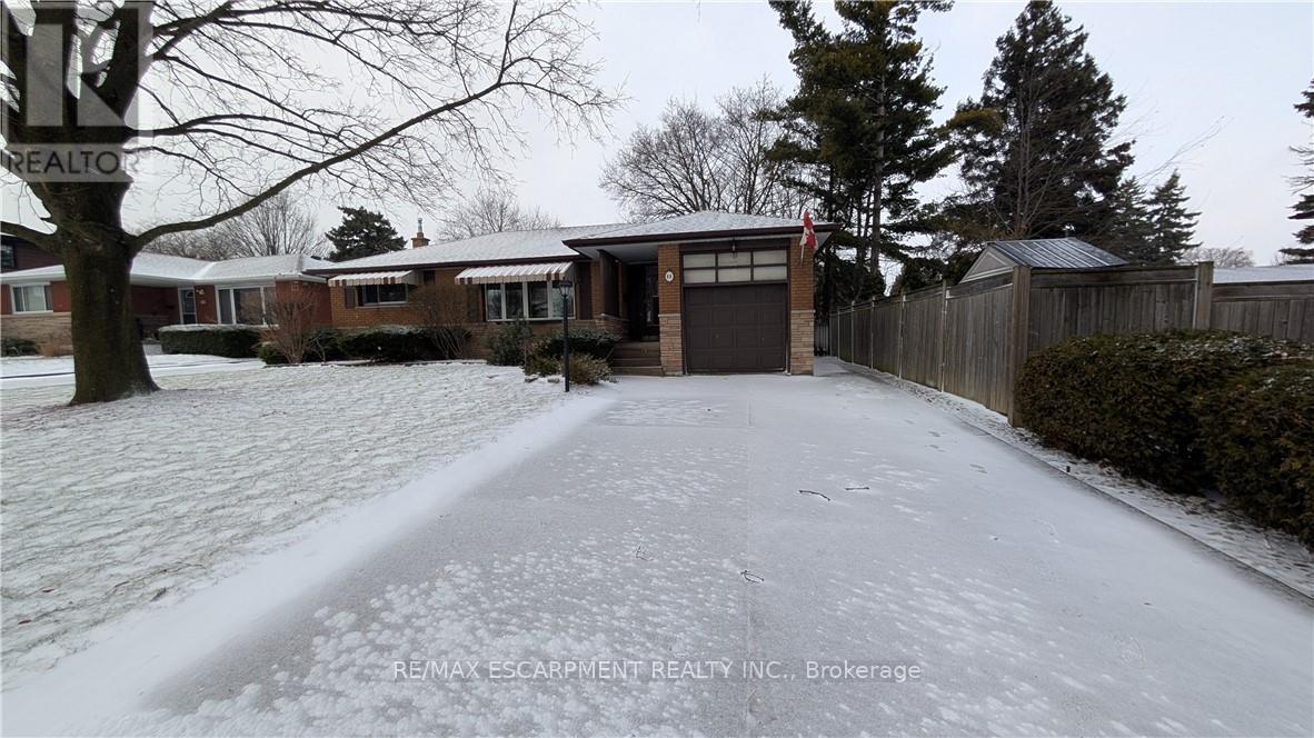 98 Laurier Avenue, Hamilton, ON - Outdoor