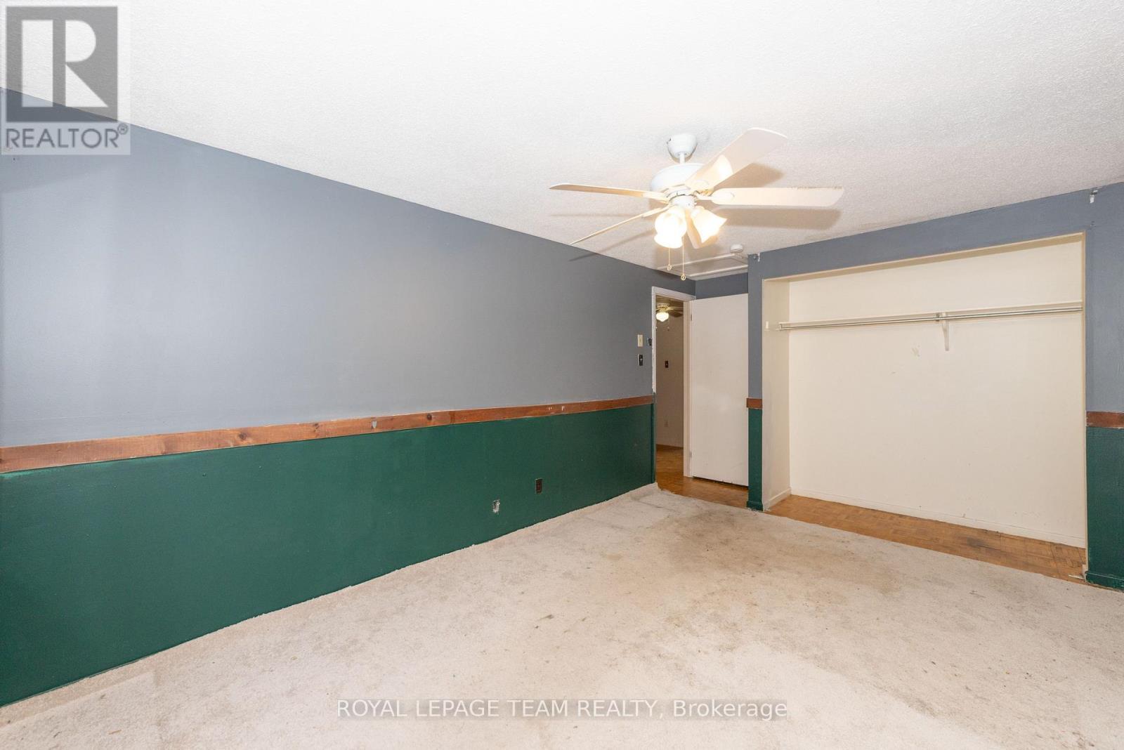 7 Coolbrook Cr Crescent, Ottawa, ON - Indoor Photo Showing Other Room