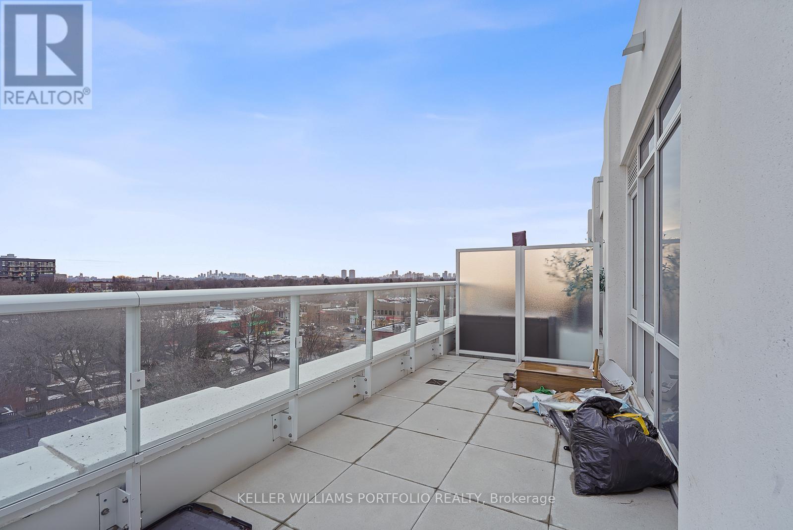 615 - 286 Main Street, Toronto, ON - Outdoor With View With Exterior