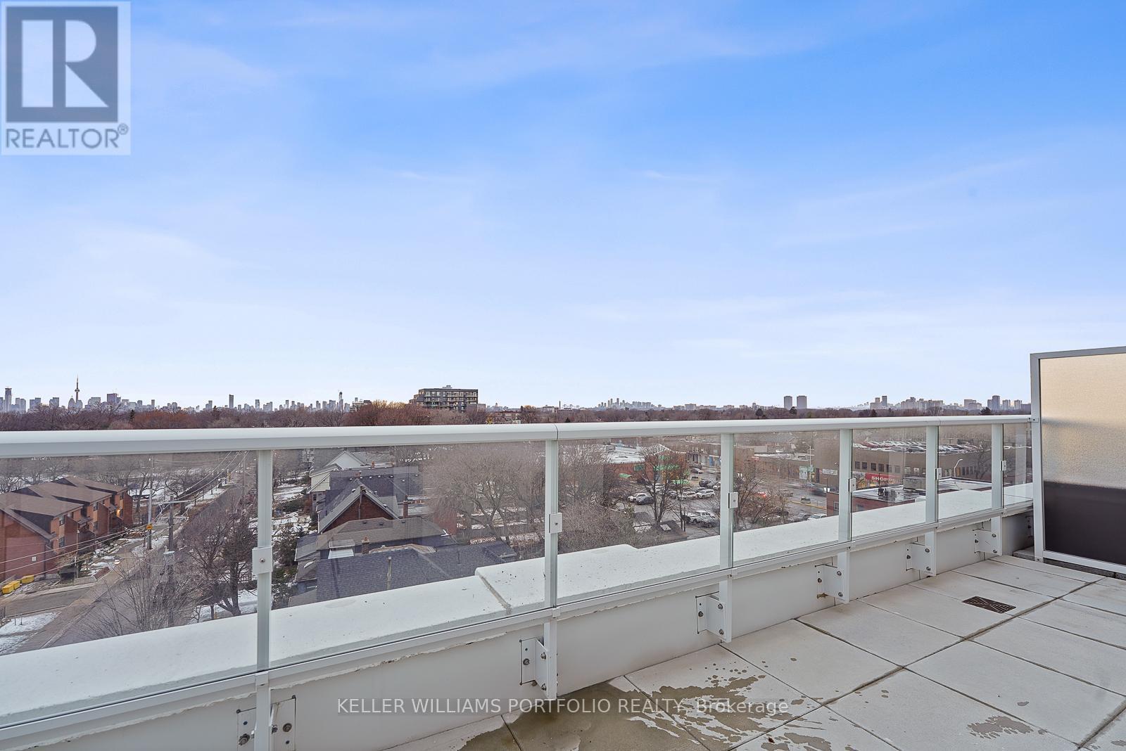 615 - 286 Main Street, Toronto, ON - Outdoor With View