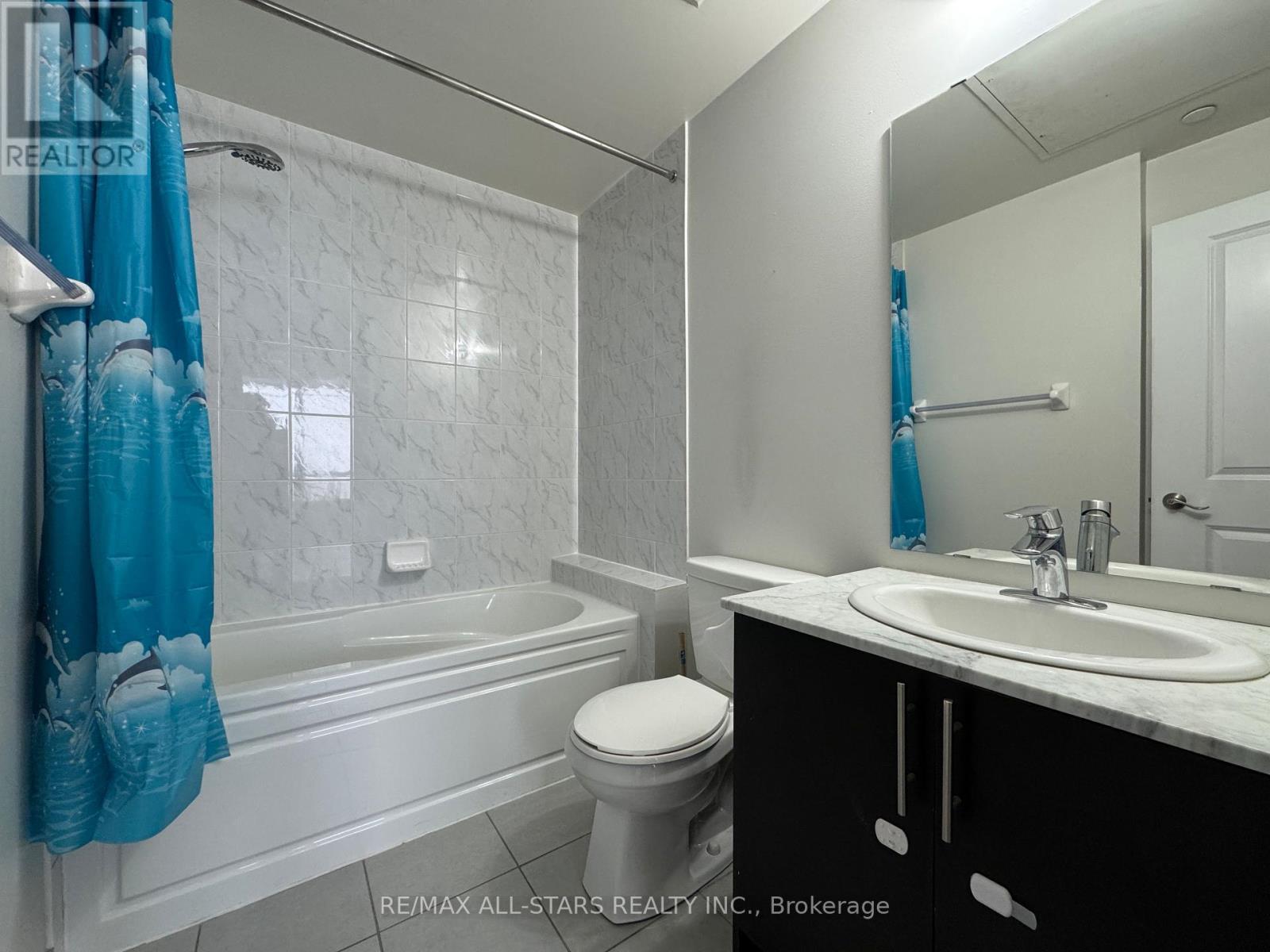 Primary Ensuite Bathroom - 202 - 9500 Markham Road, Markham, ON - Indoor Photo Showing Bathroom