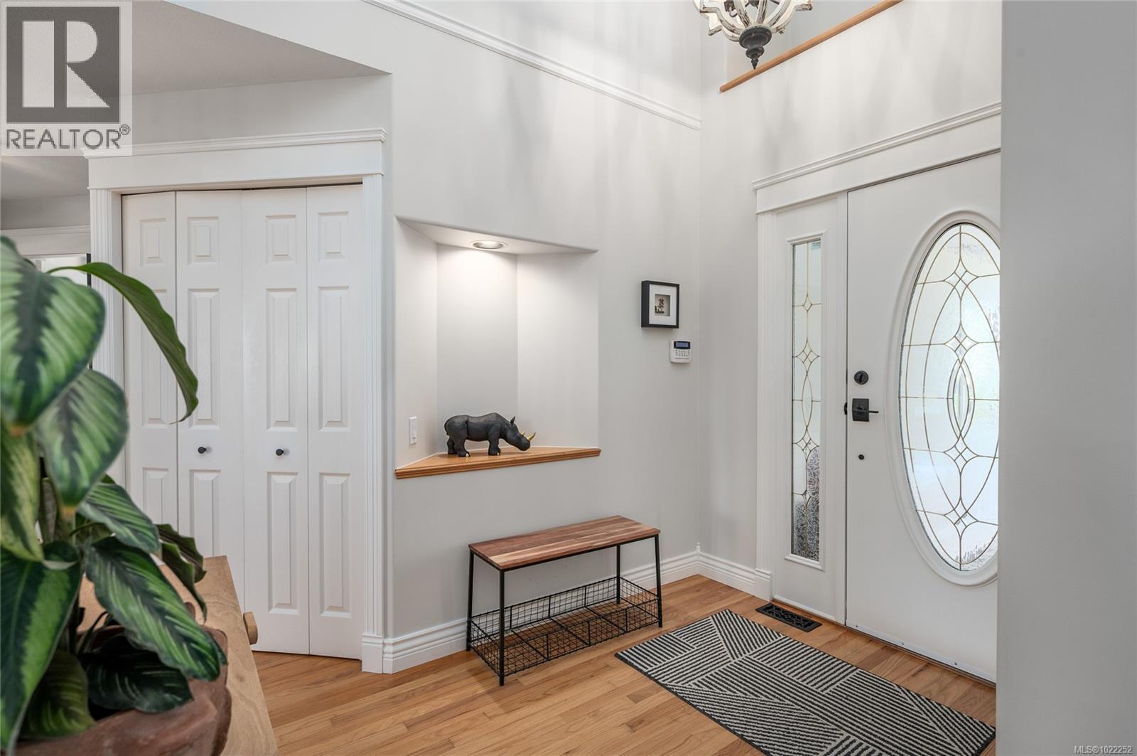 Make an impression - 10091 View St, Chemainus, BC - Indoor Photo Showing Other Room