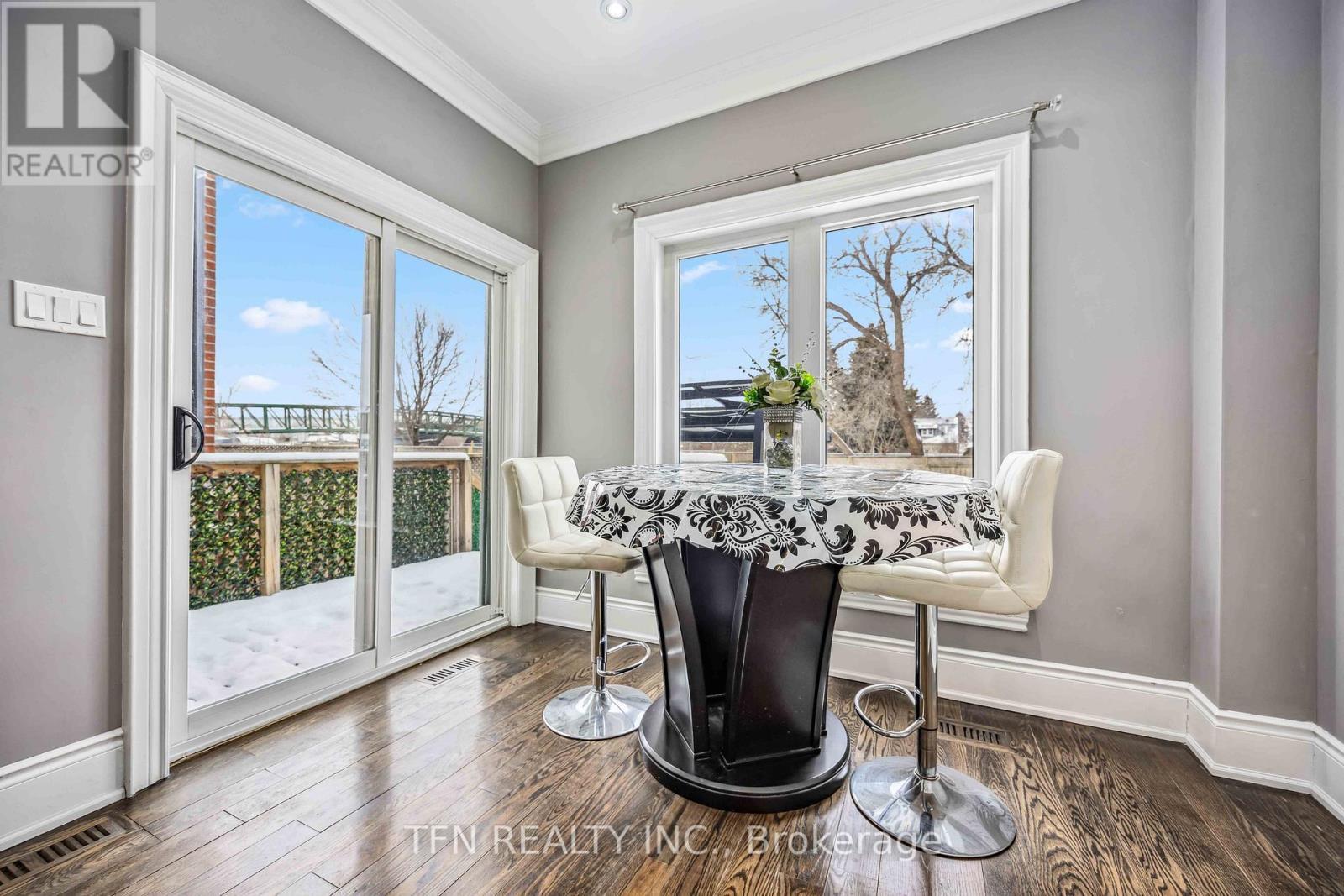 282B Aylesworth Avenue, Toronto, ON - Indoor Photo Showing Other Room