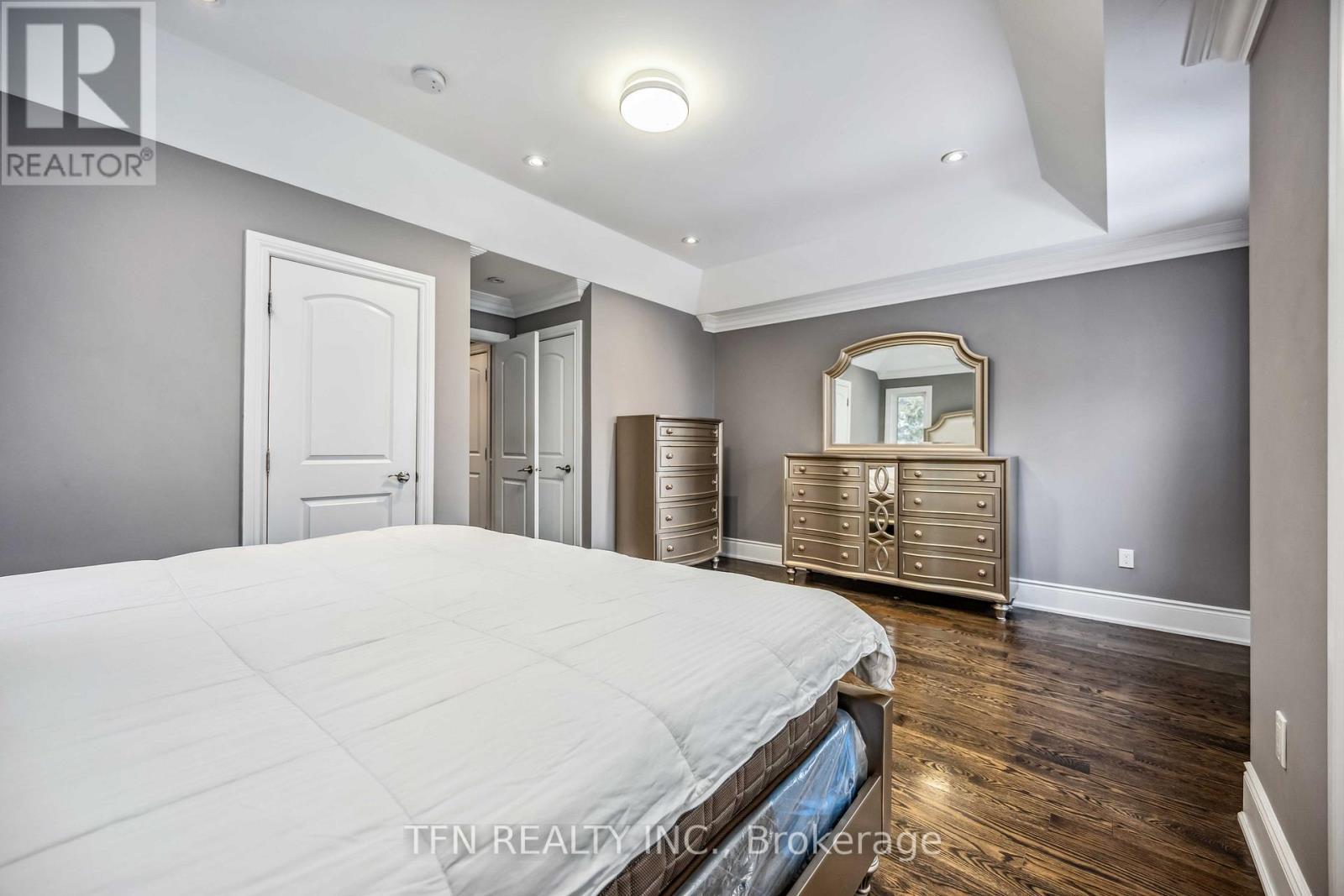 282B Aylesworth Avenue, Toronto, ON - Indoor Photo Showing Bedroom