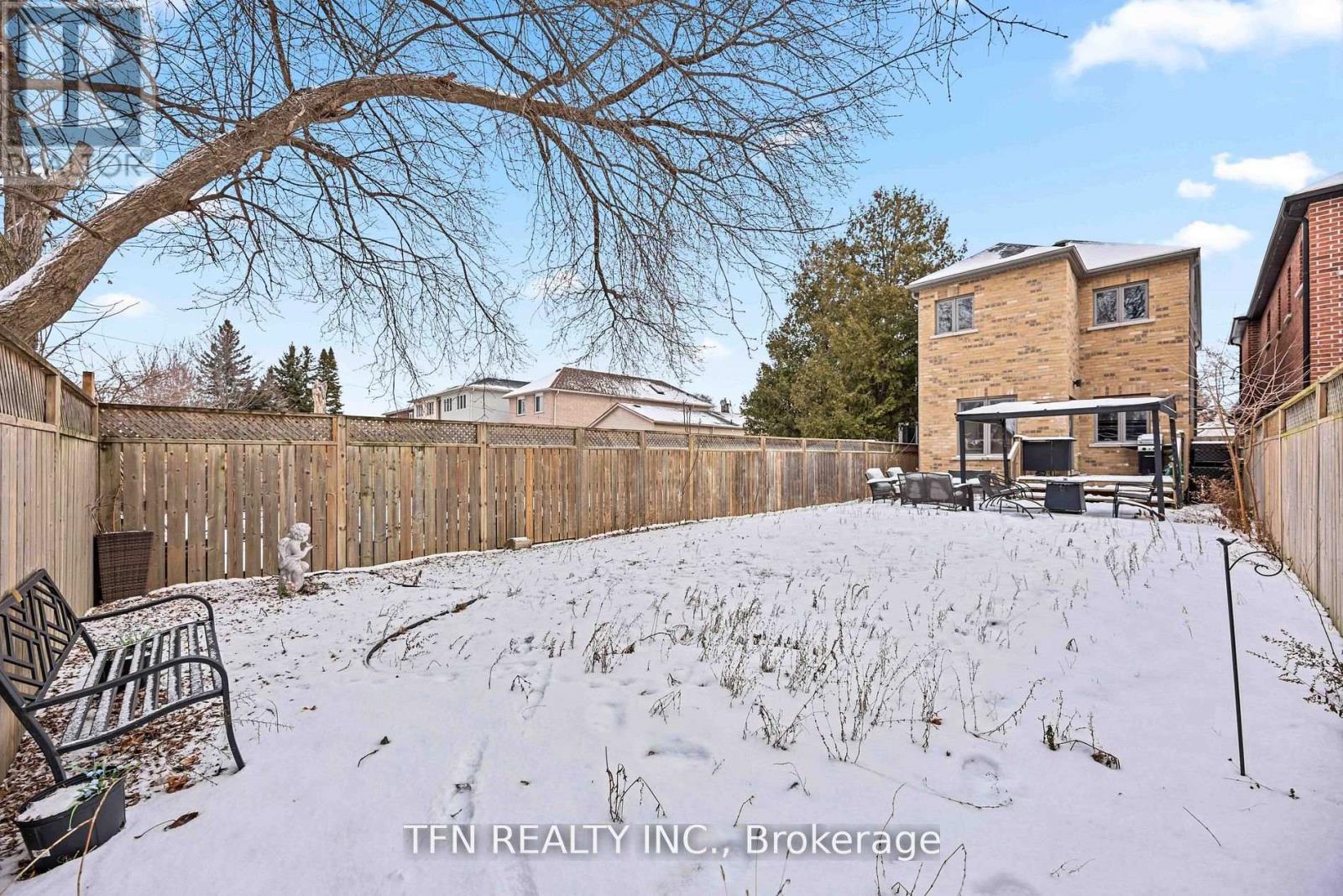 282B Aylesworth Avenue, Toronto, ON - Outdoor