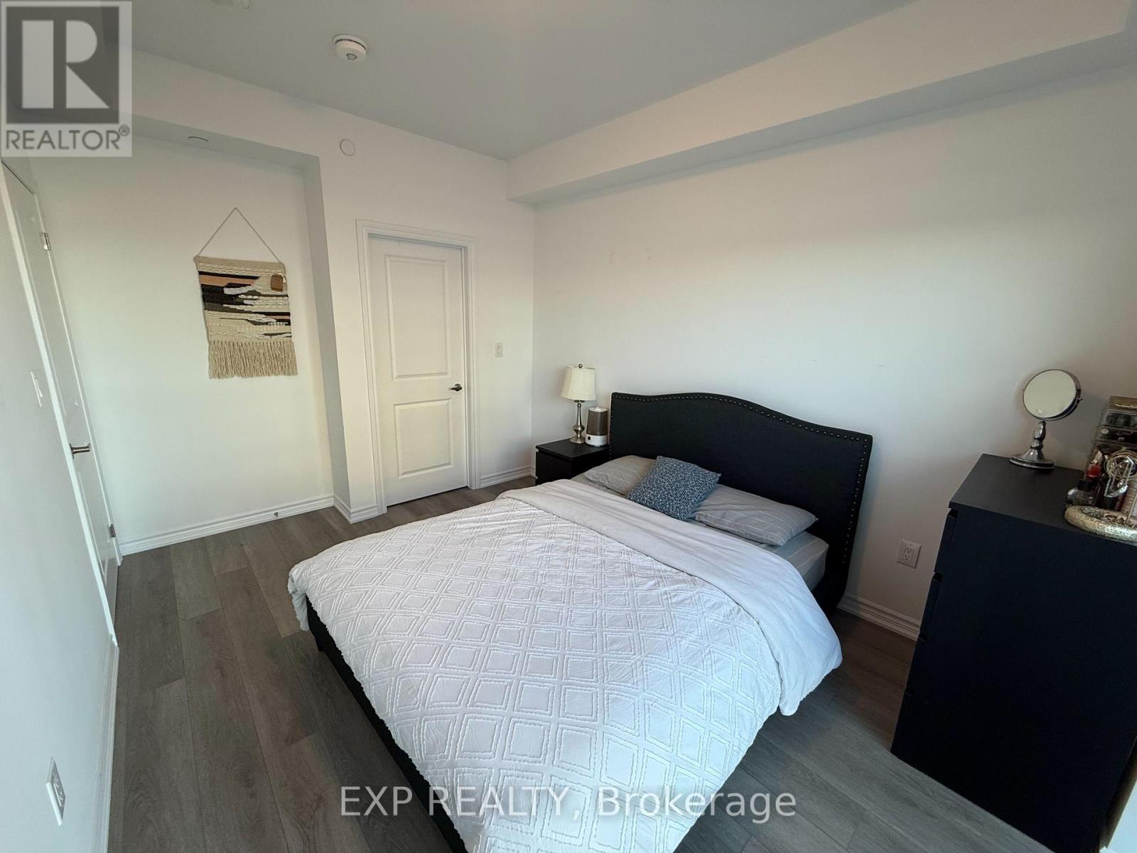 606 - 460 Dundas Street E, Hamilton, ON - Indoor Photo Showing Bedroom