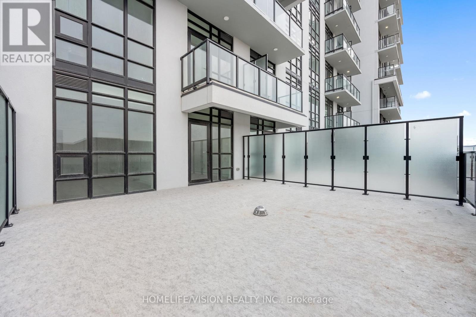 202 - 461 Green Road, Hamilton, ON - Outdoor With Balcony