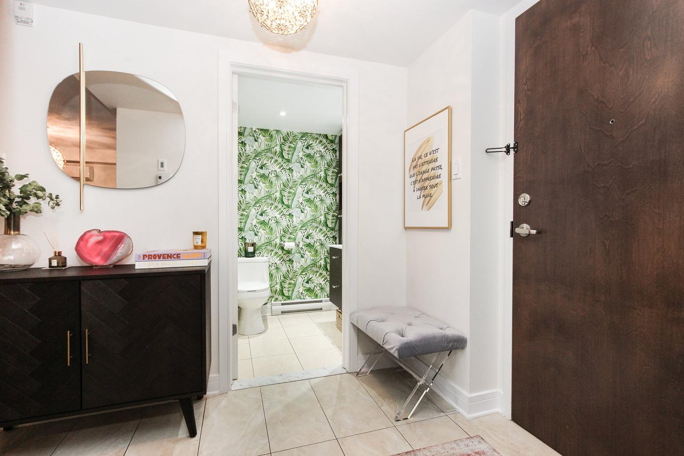 Hall d'entrée/Vestibule - 609-5445 Rue De Meudon, Montréal (Saint-Léonard), QC - Indoor