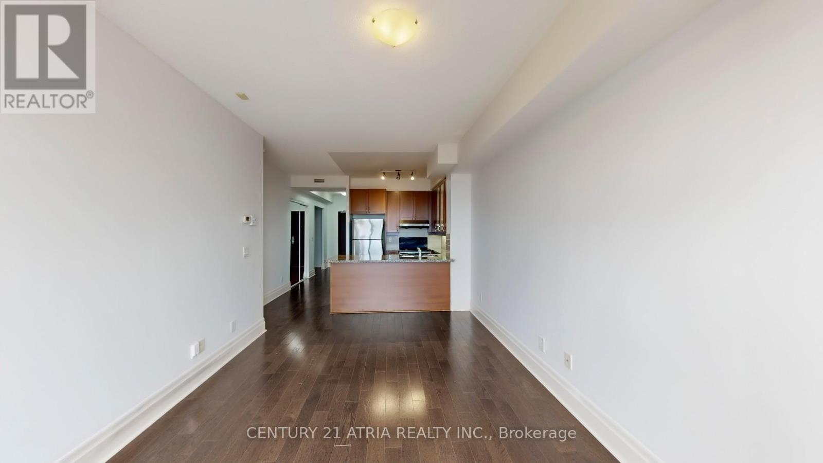 311D - 57 Upper Duke Crescent, Markham, ON - Indoor Photo Showing Other Room