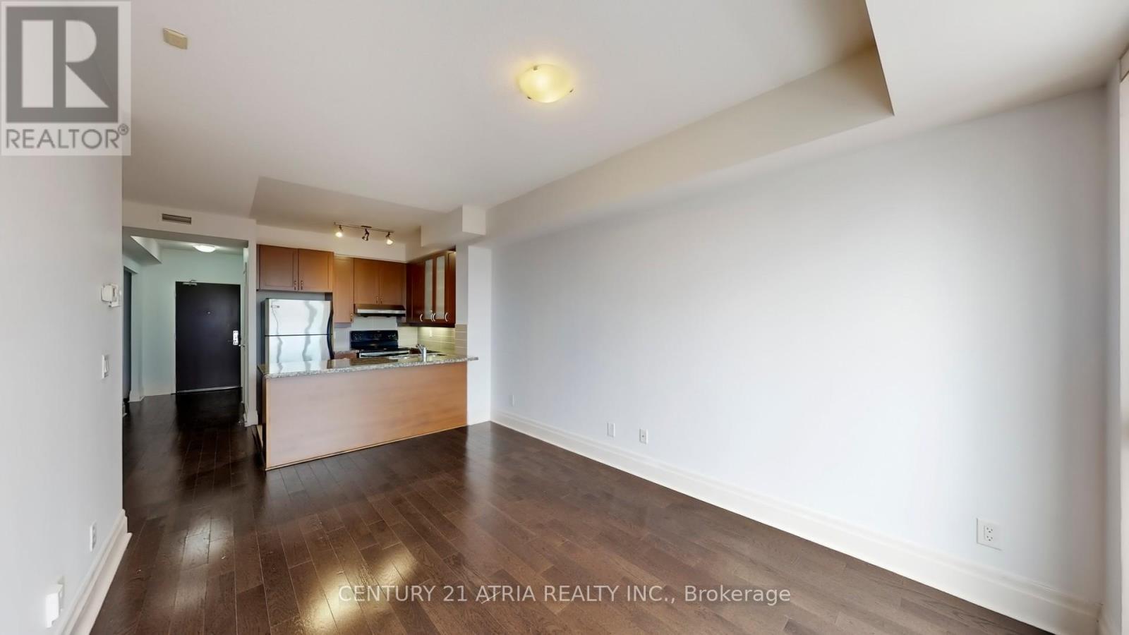 311D - 57 Upper Duke Crescent, Markham, ON - Indoor Photo Showing Kitchen