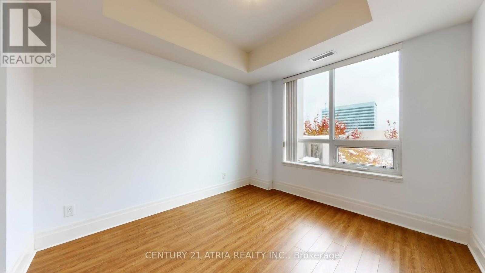 311D - 57 Upper Duke Crescent, Markham, ON - Indoor Photo Showing Other Room