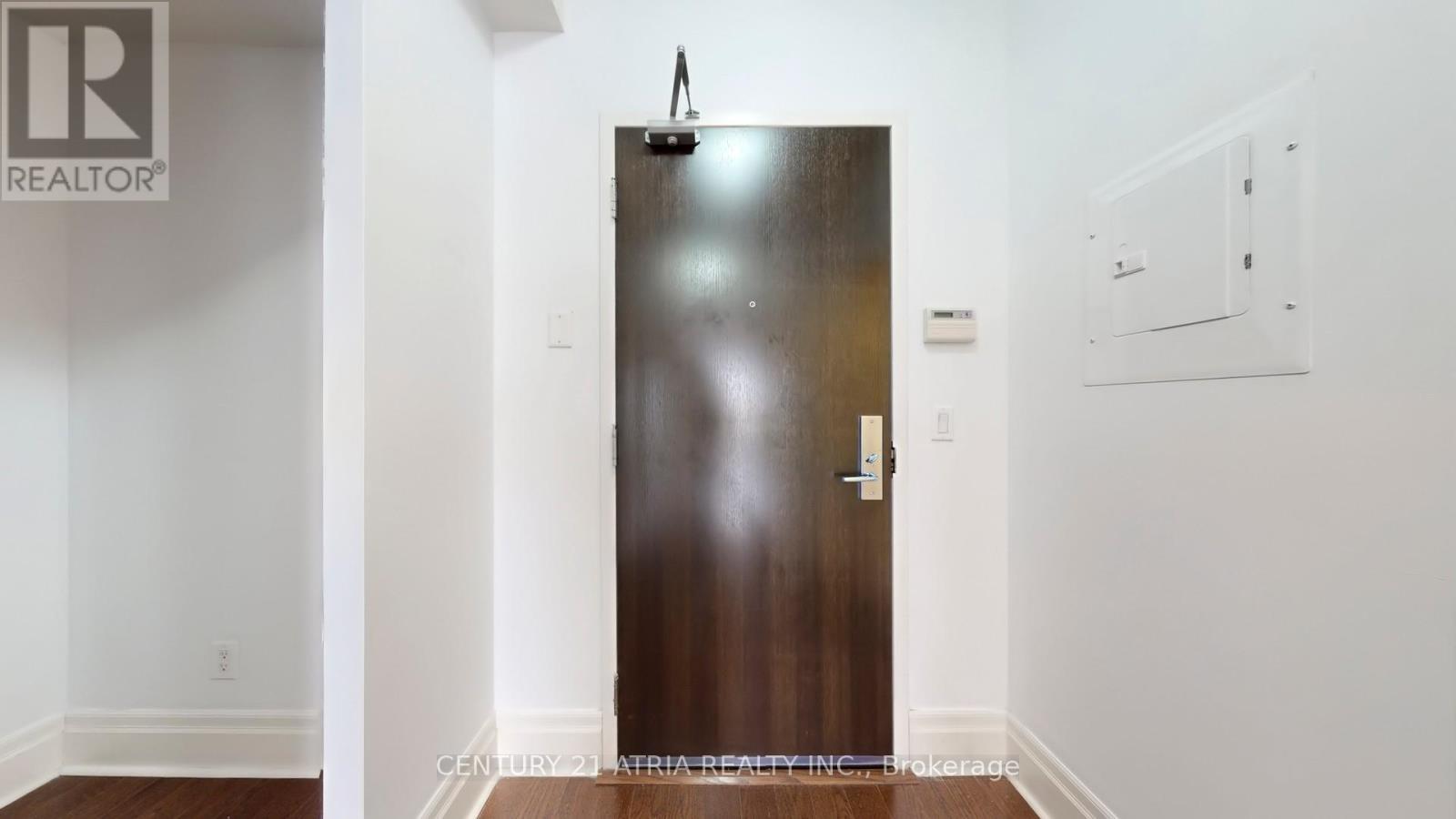 311D - 57 Upper Duke Crescent, Markham, ON - Indoor Photo Showing Other Room