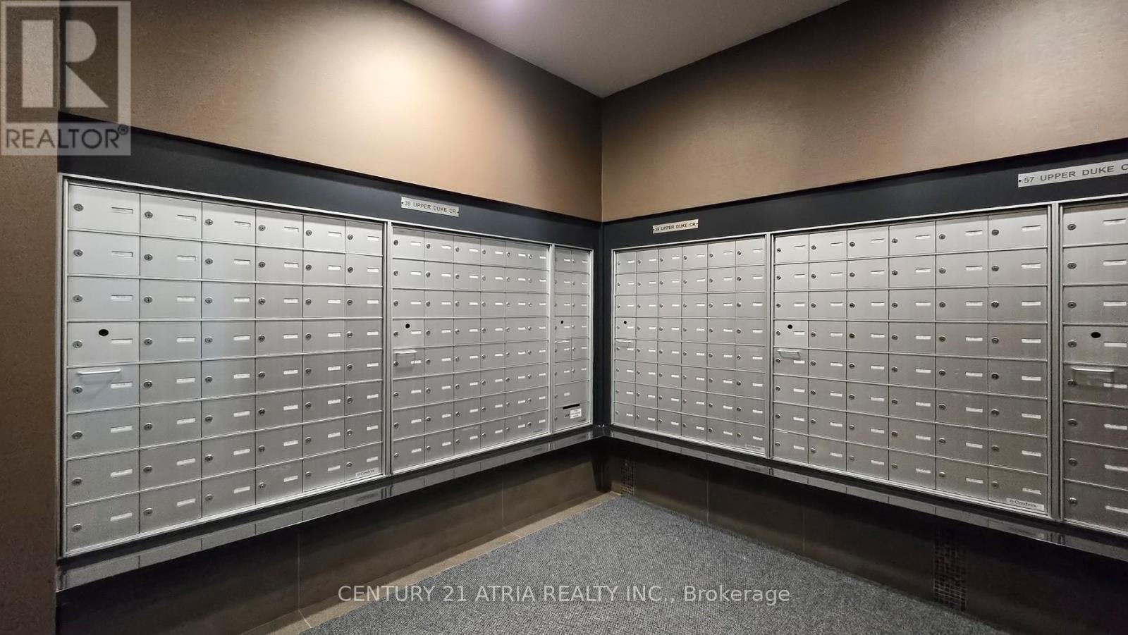 311D - 57 Upper Duke Crescent, Markham, ON - Indoor Photo Showing Other Room