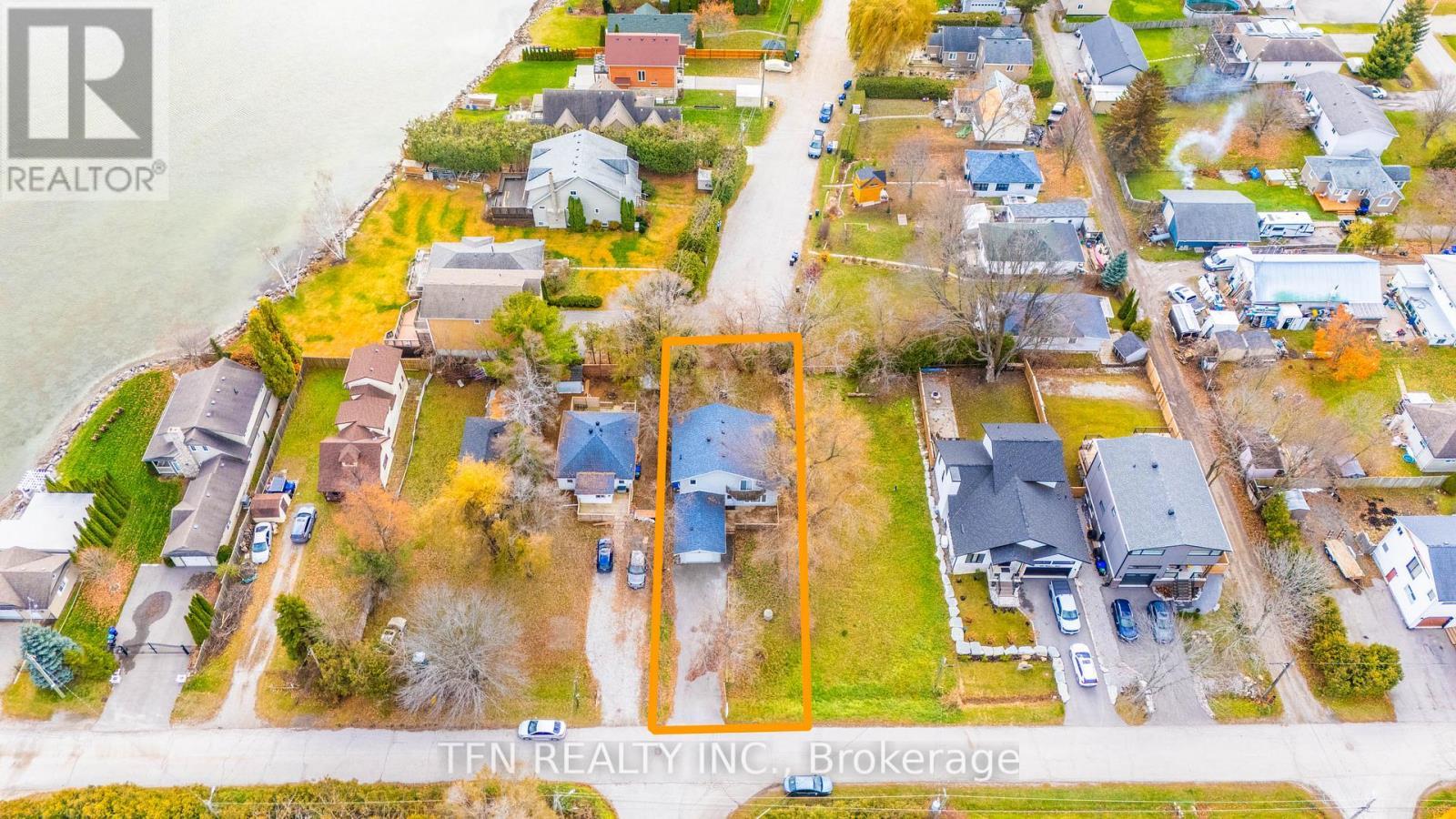 986 Robinson Street, Innisfil, ON - Outdoor With View