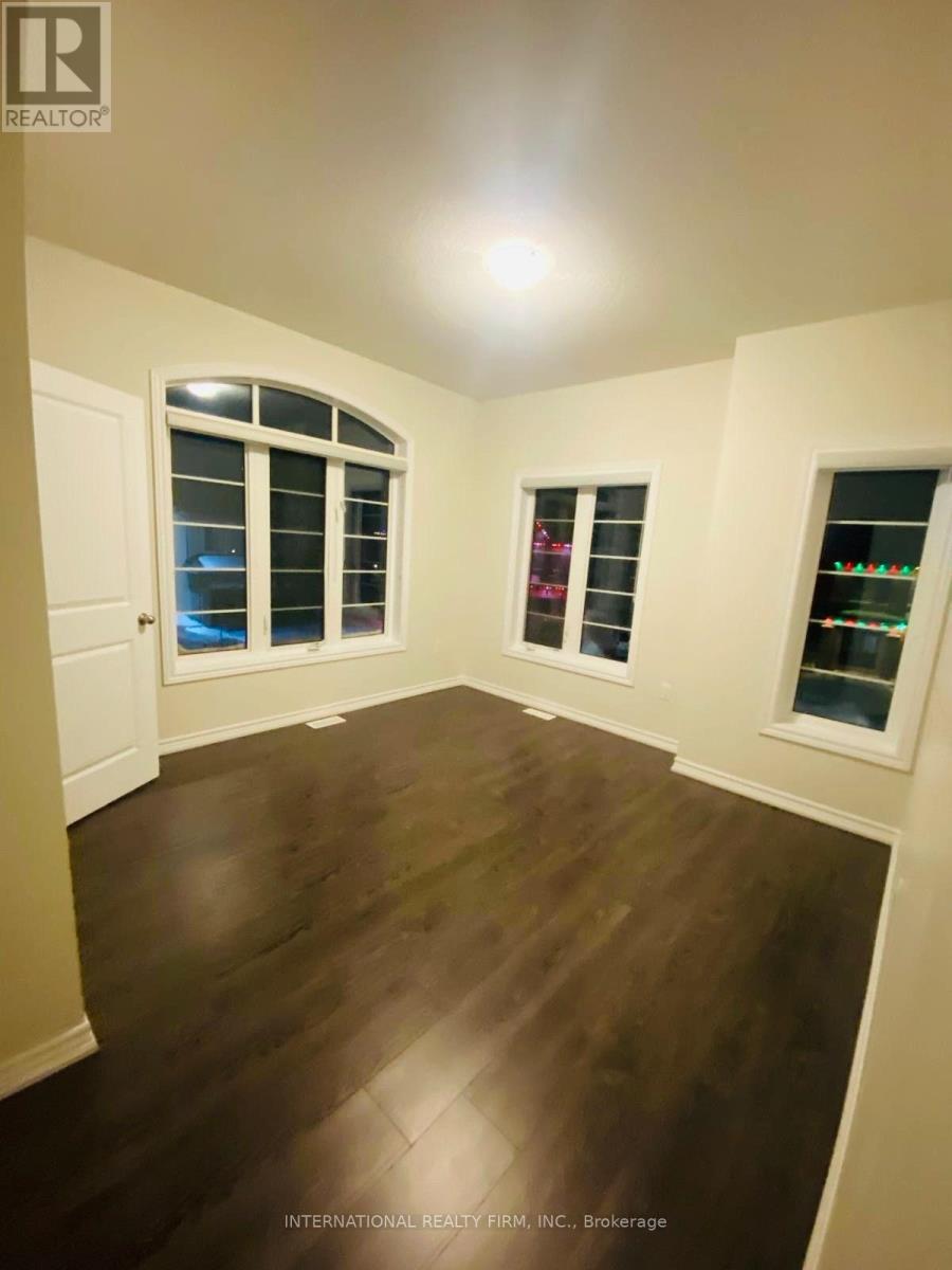 1222 Plymouth Drive, Oshawa, ON - Indoor Photo Showing Other Room