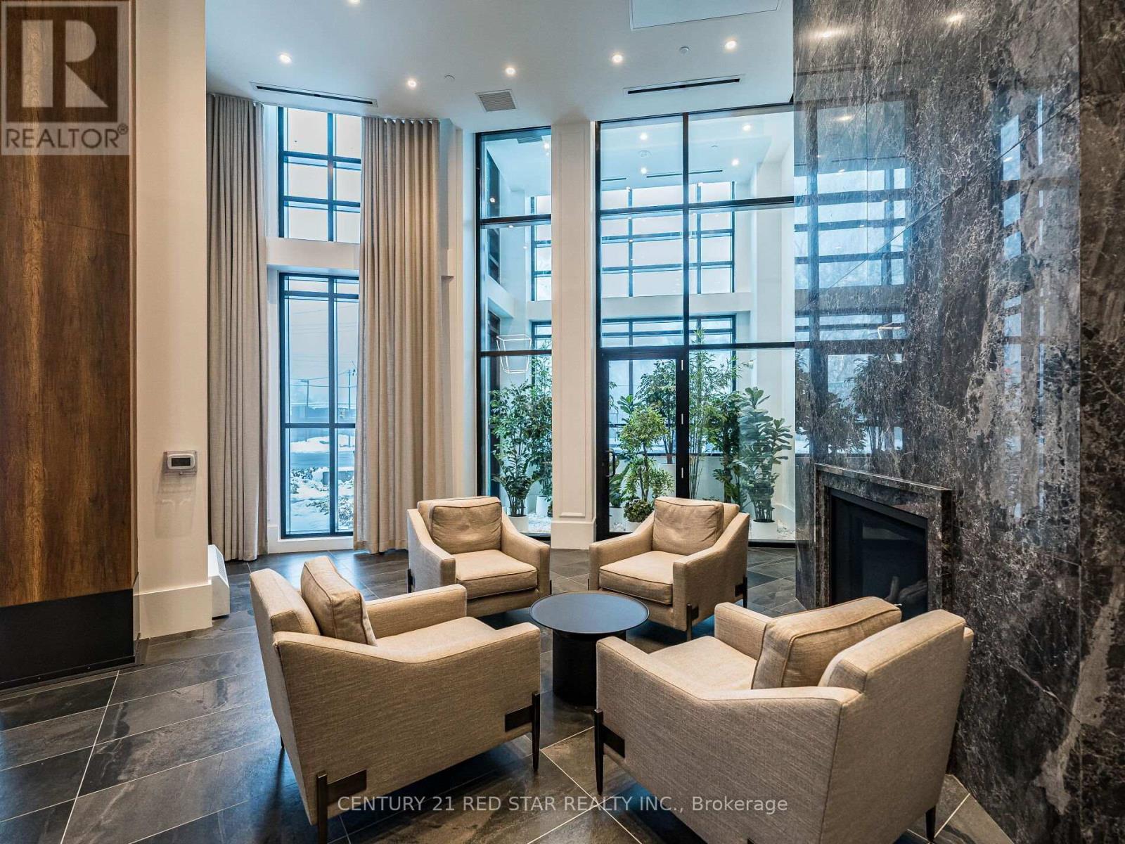 Main Entrance - 119 - 2075 King Road, King, ON - Indoor