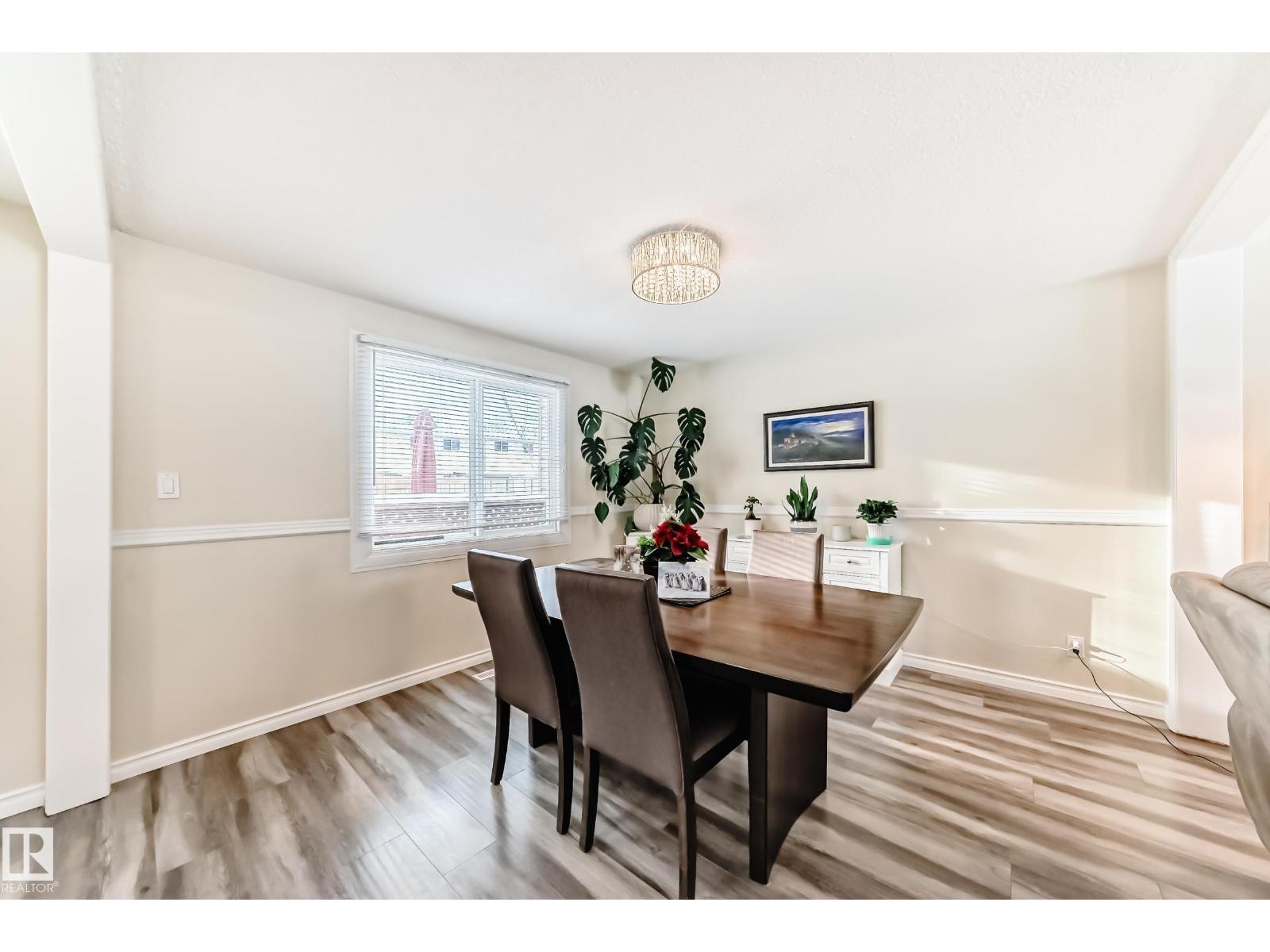 66 Ridgewood, St. Albert, AB - Indoor Photo Showing Dining Room
