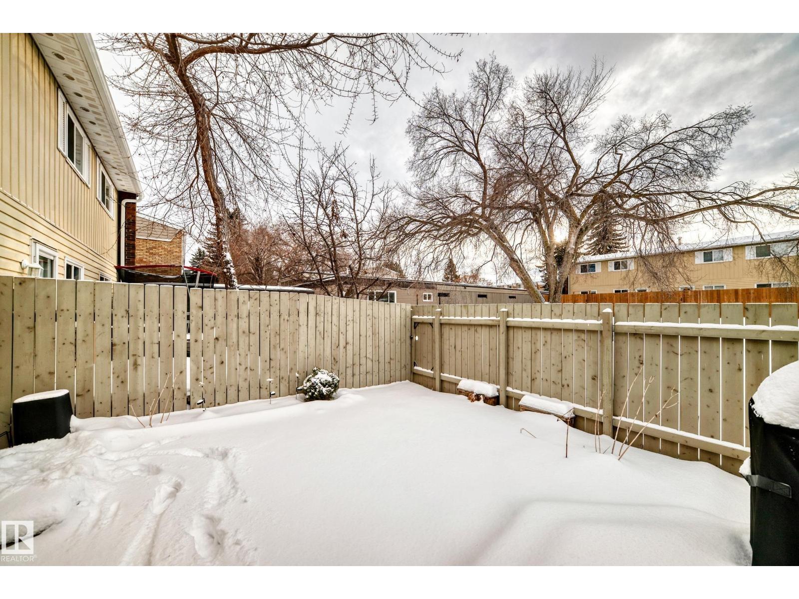 66 Ridgewood, St. Albert, AB - Outdoor
