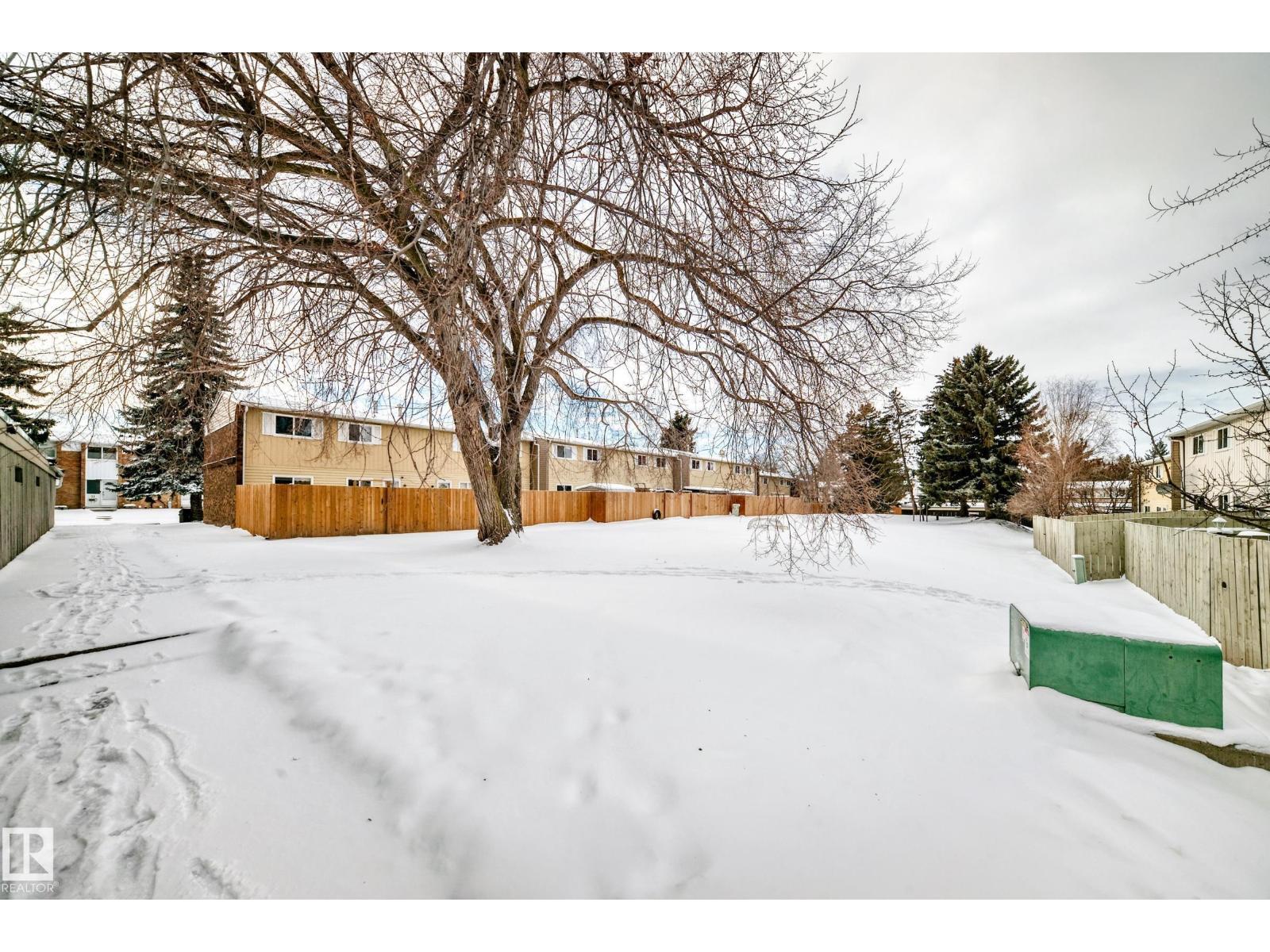 66 Ridgewood, St. Albert, AB - Outdoor