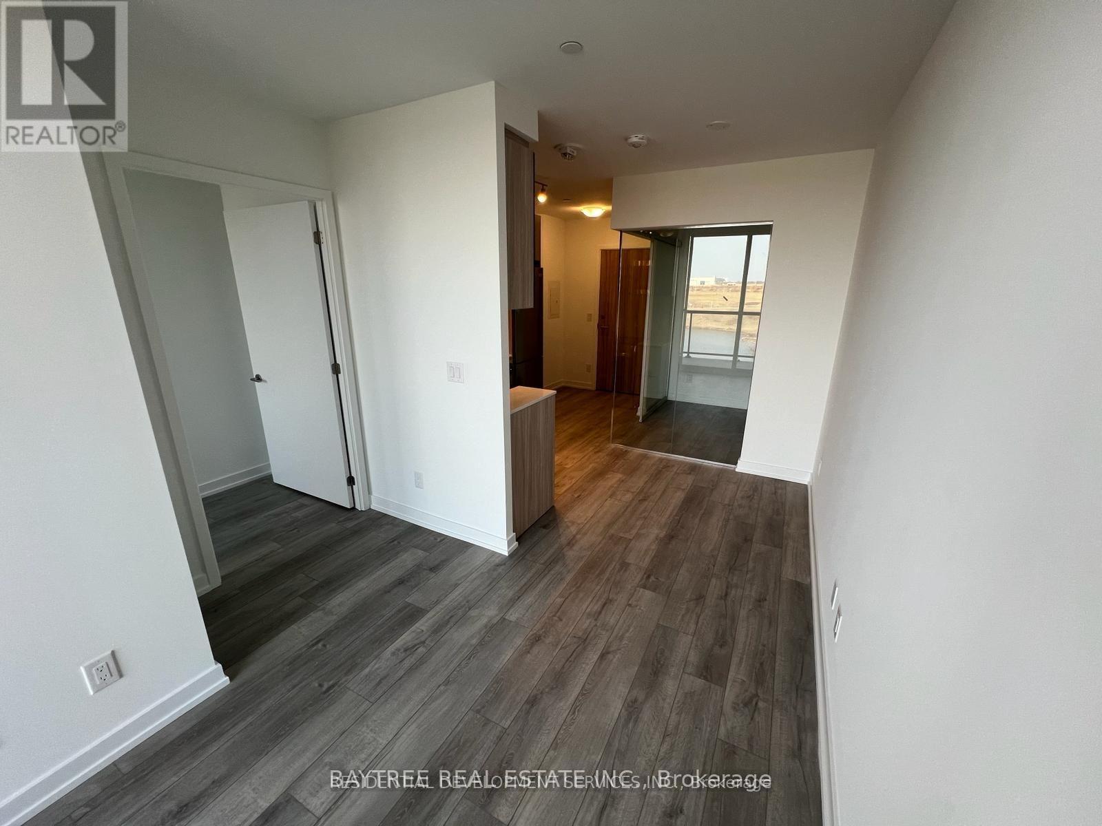 1108 - 3100 Keele Street, Toronto, ON - Indoor Photo Showing Other Room