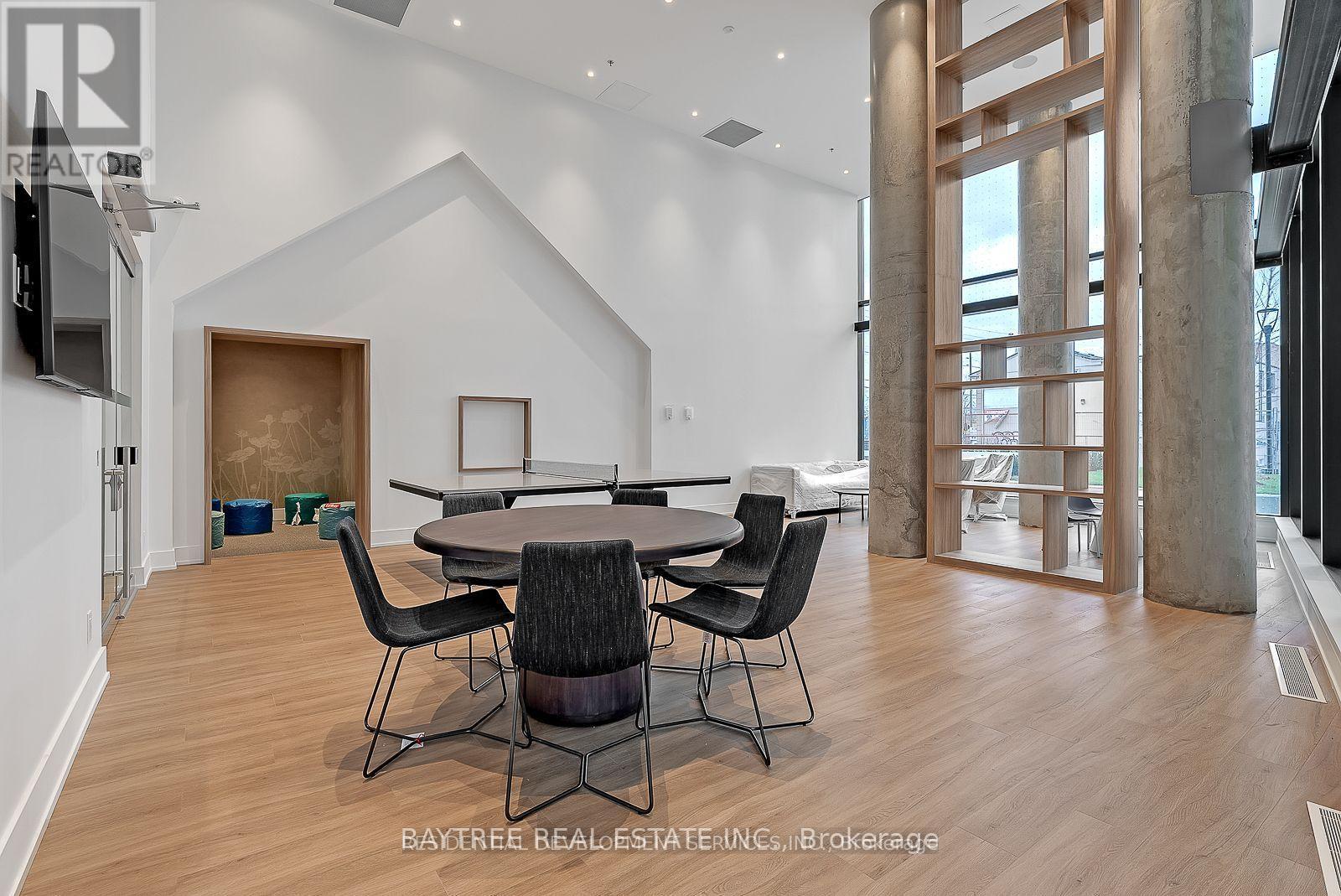 1108 - 3100 Keele Street, Toronto, ON - Indoor Photo Showing Dining Room